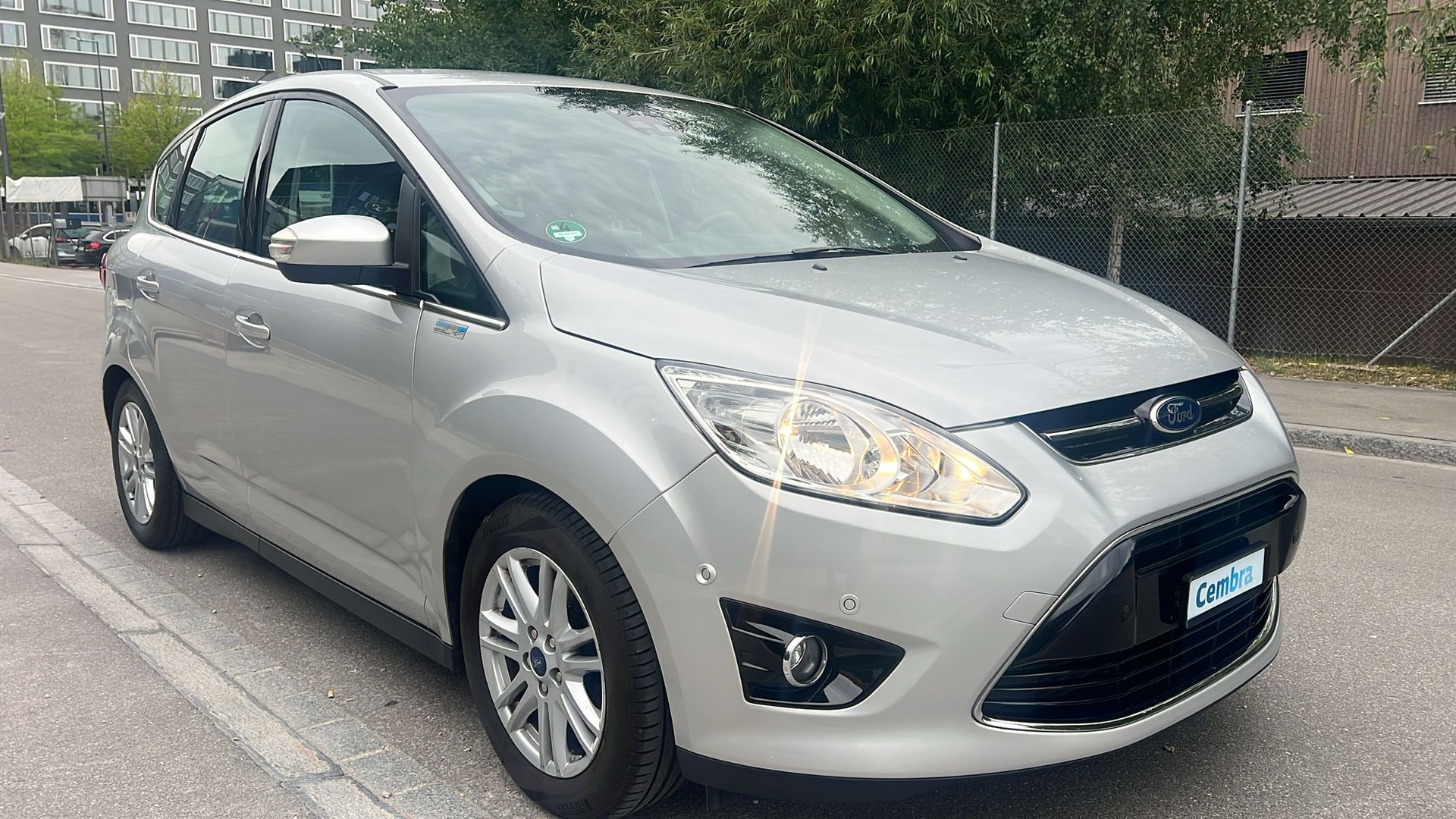 FORD C-Max 2.0 TDCi Titanium PowerShift-image-2