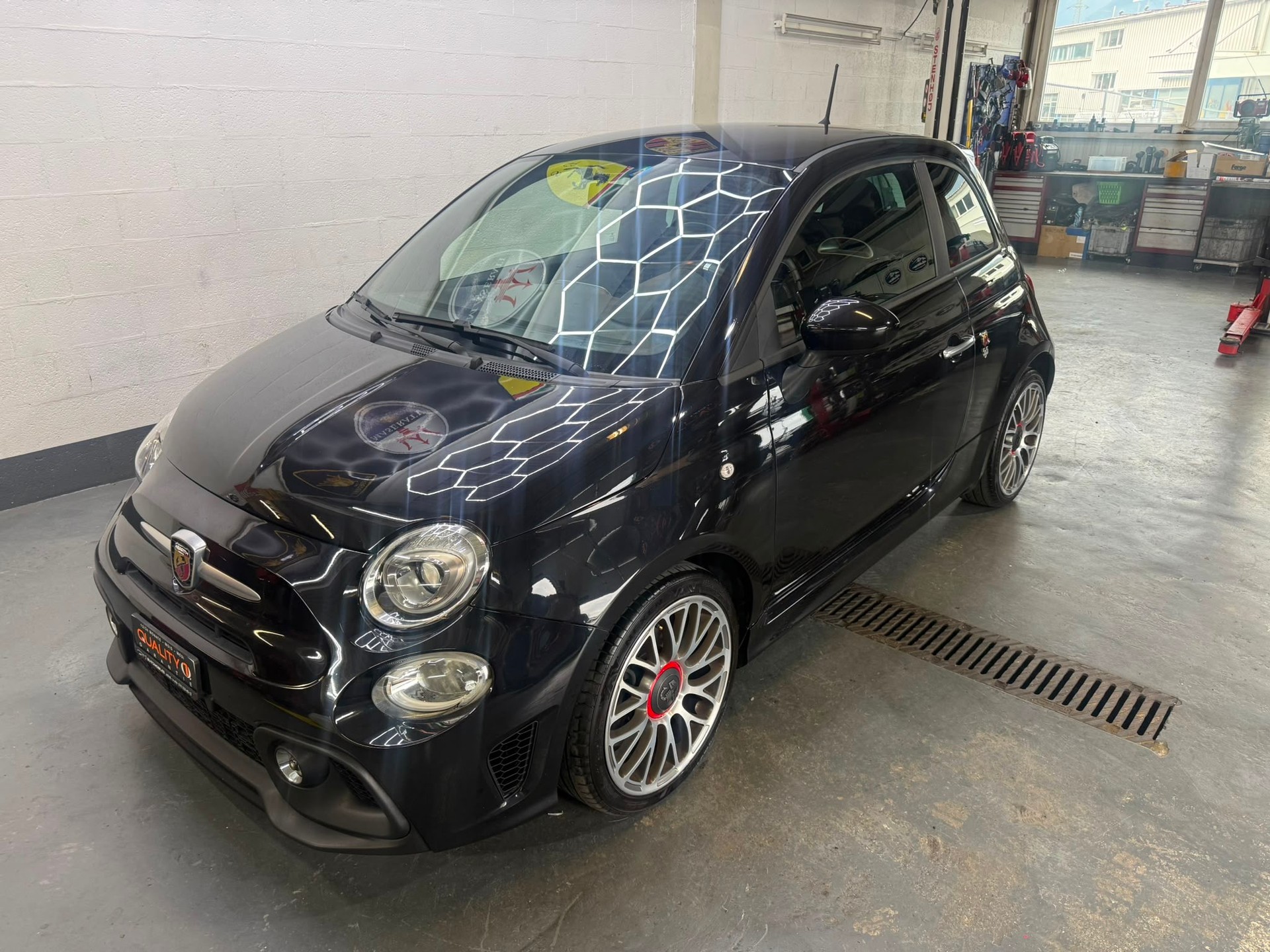 FIAT 500 1.4 16V Turbo Abarth-image-3