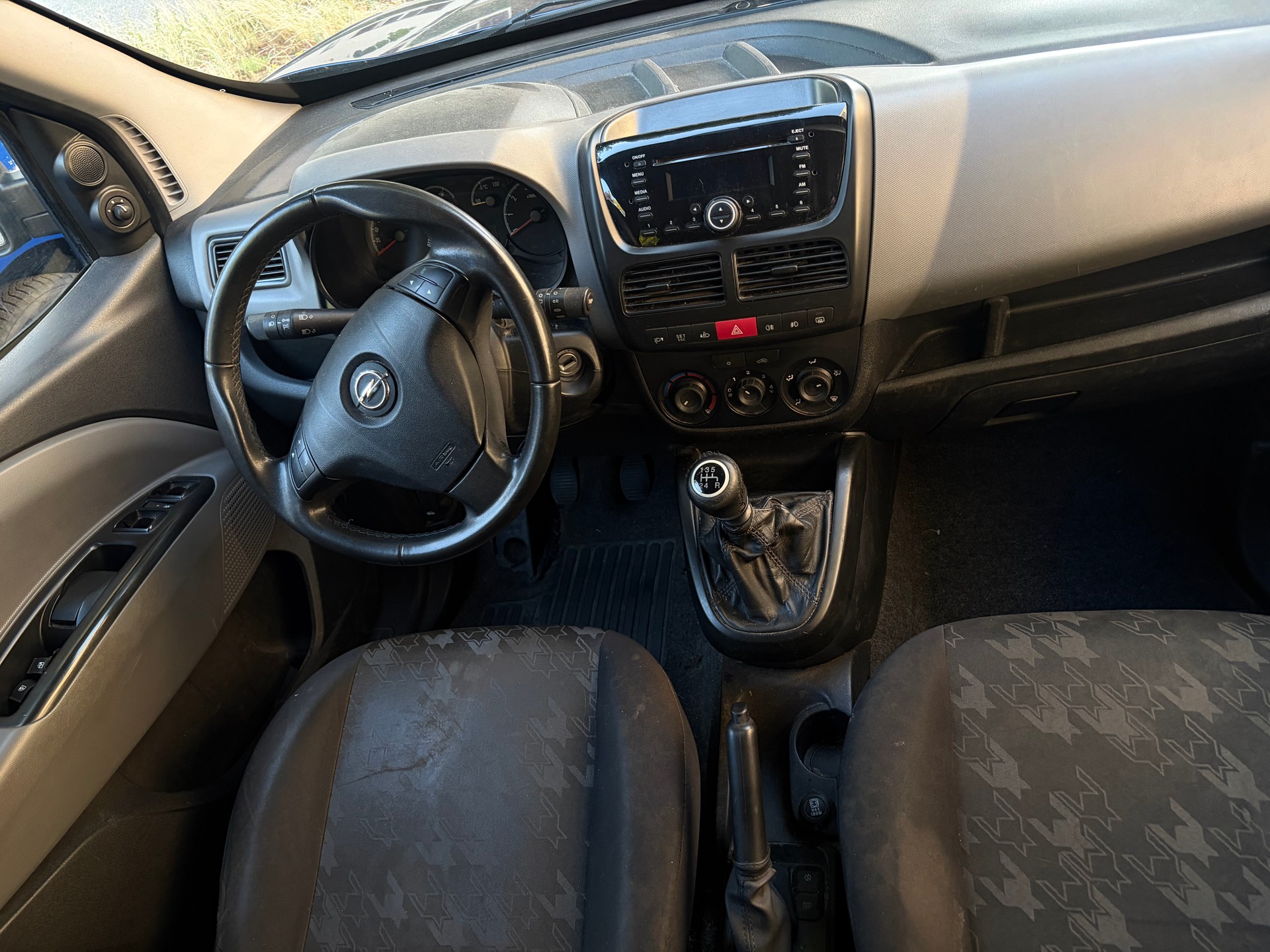 OPEL Combo 1.4i L1H1-image-1