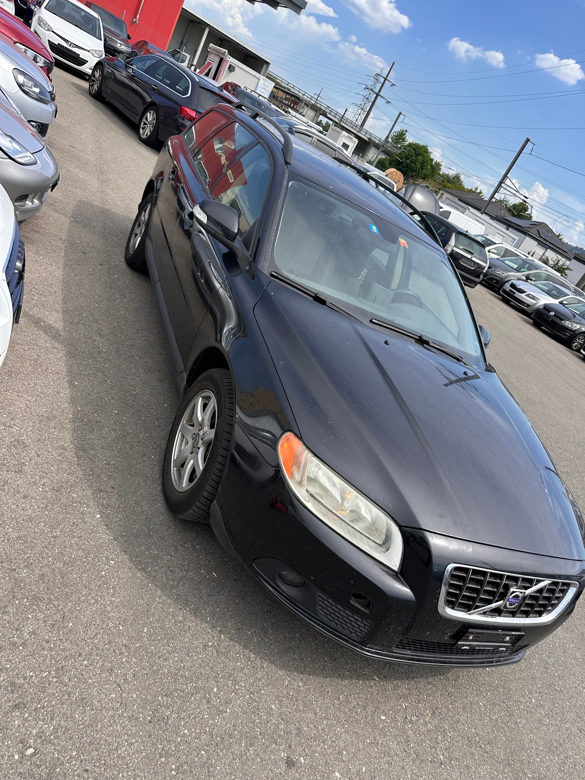 VOLVO V70-image-5