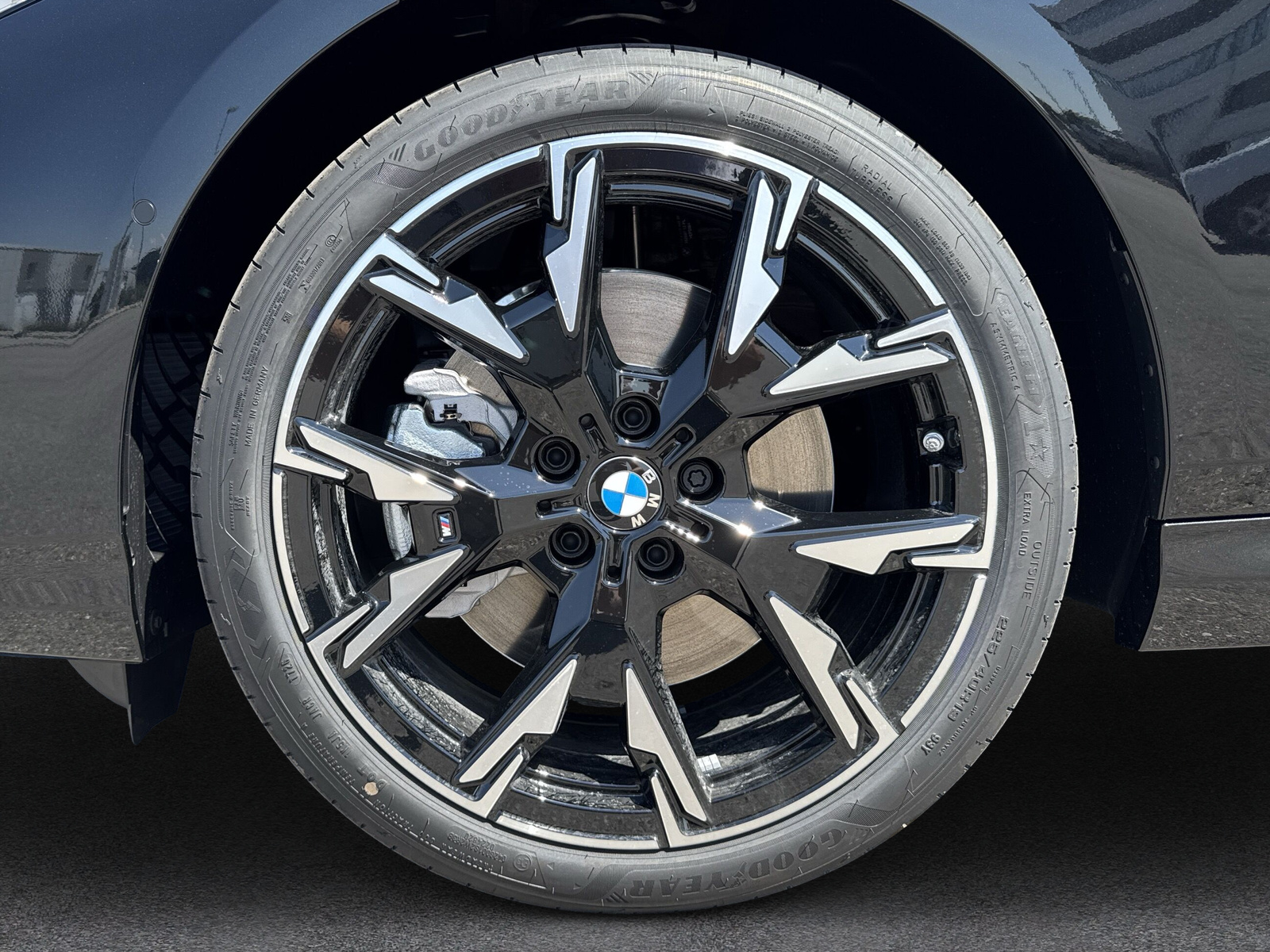 BMW 223 xDrive Gran Coupé 48V M Sport Steptronic-image-9