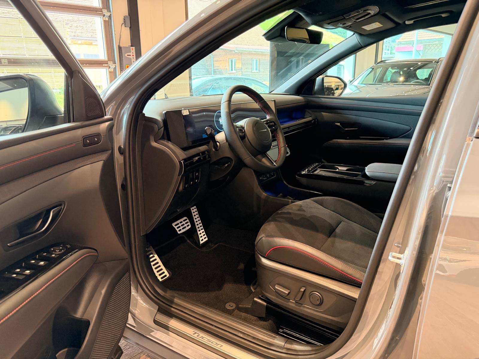 HYUNDAI Tucson 1.6 TGDI PHEV N-Line 4WD Vollausstattung 8-fach-image-17