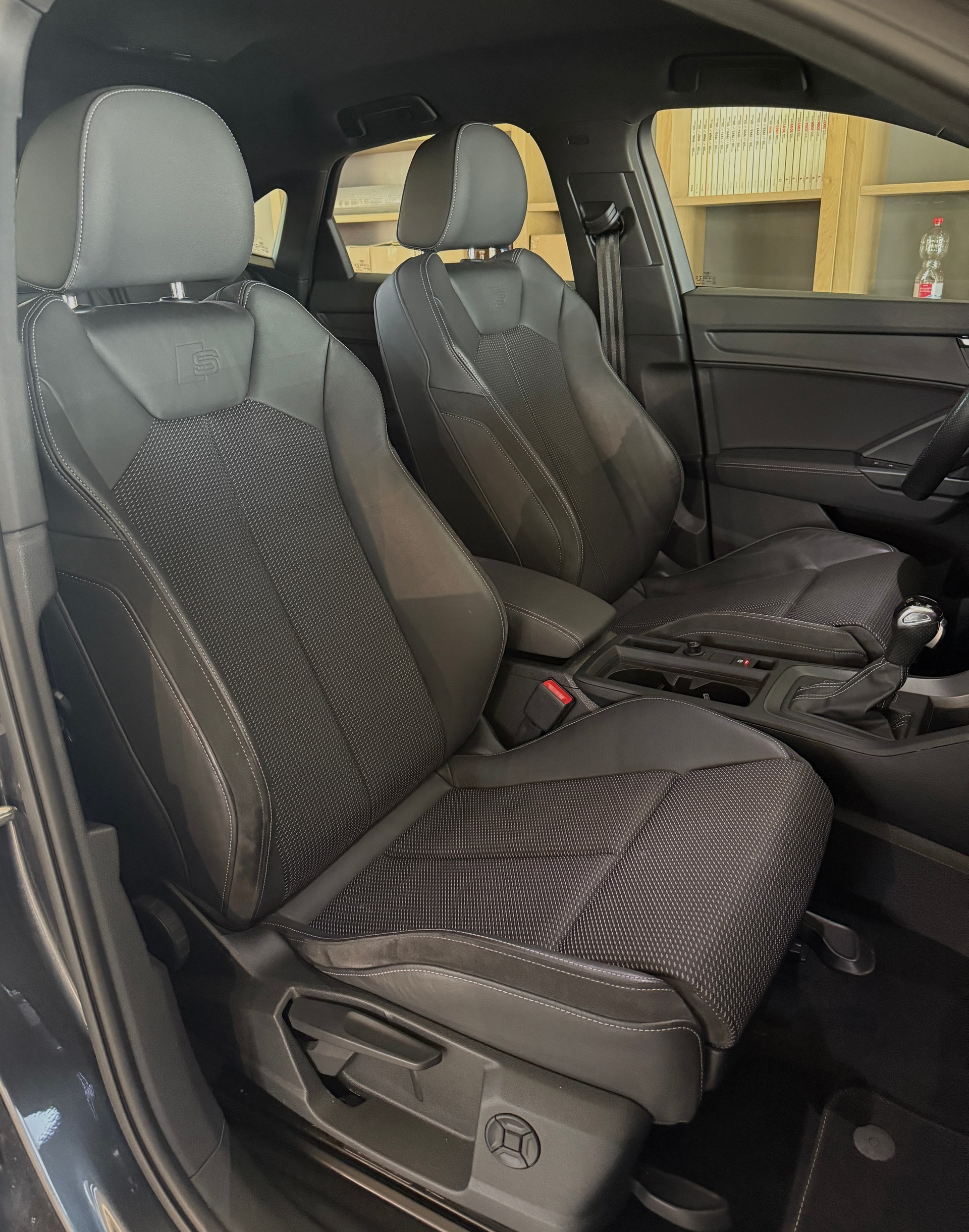 AUDI Q3 Sportback 35 TFSI S line S-tronic-image-15