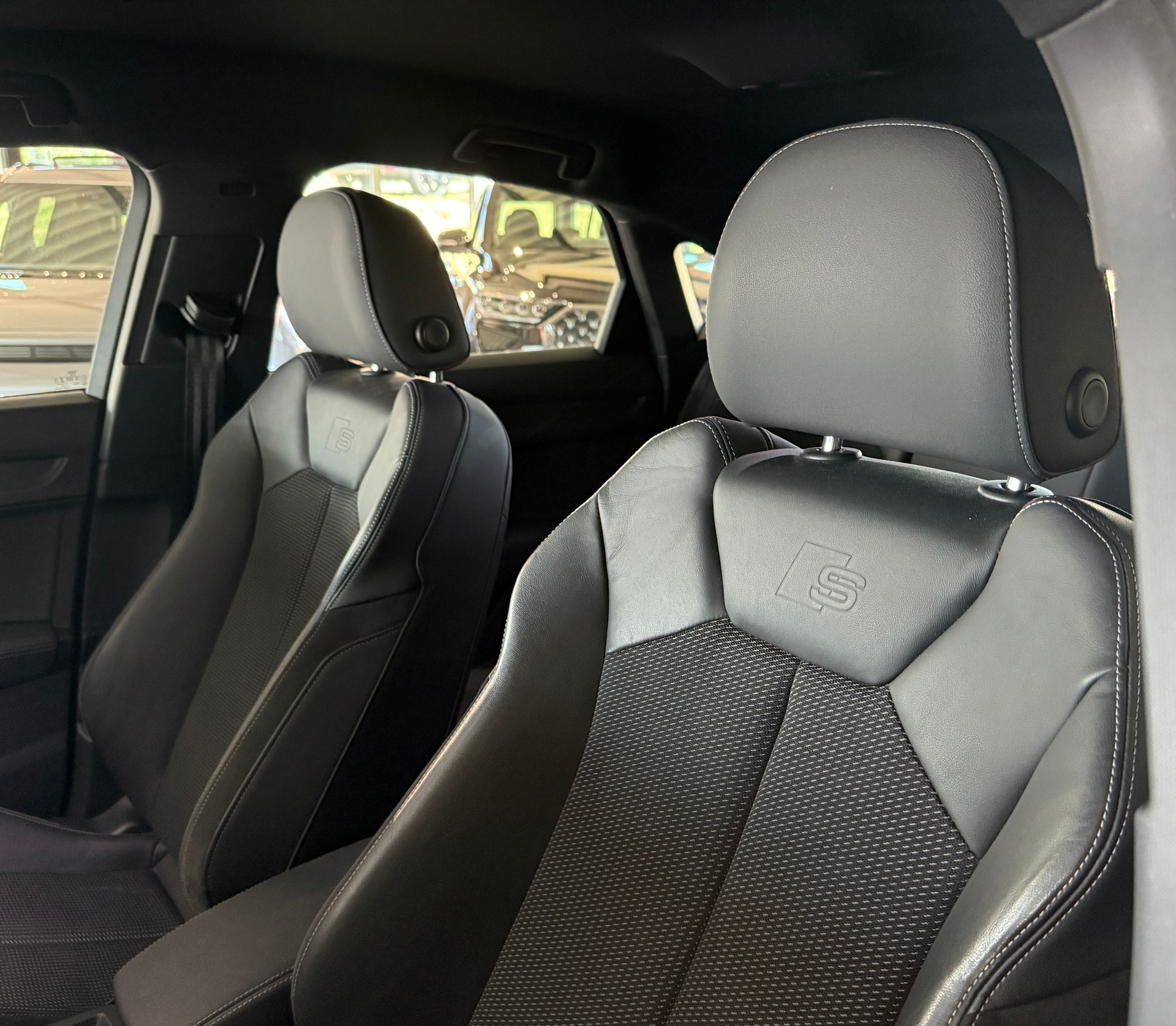 AUDI Q3 Sportback 35 TFSI S line S-tronic-image-16