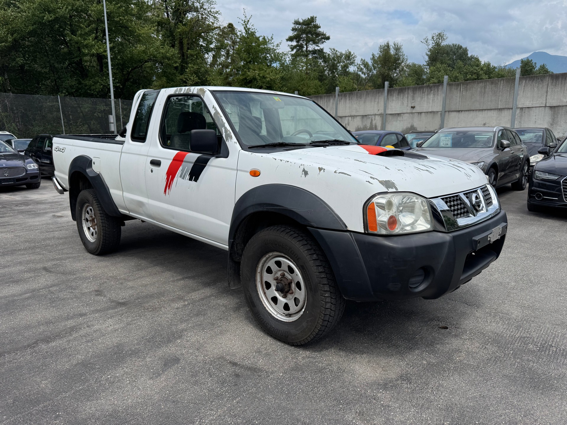 NISSAN King Cab 2.5 Di 4x4-image-1