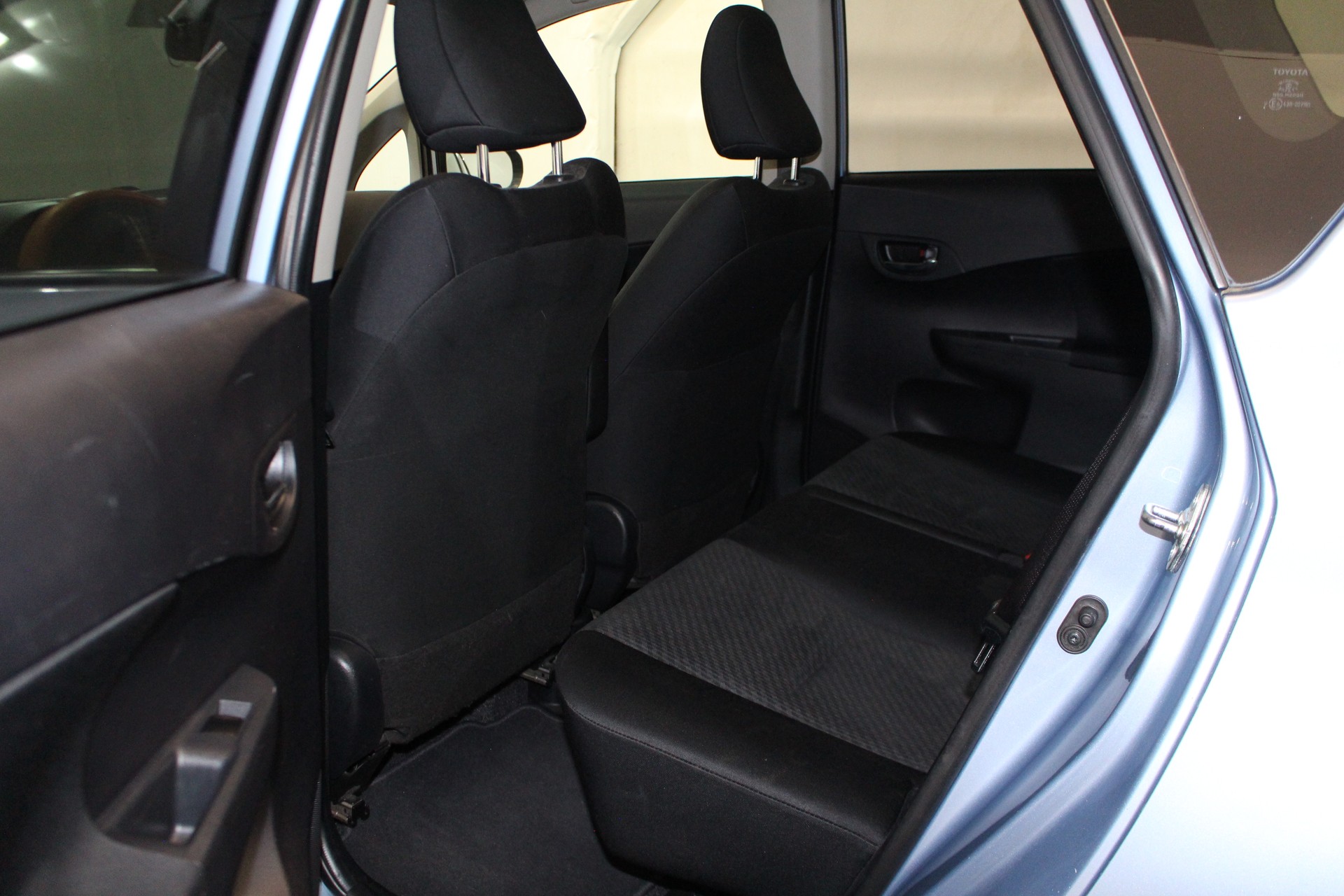 TOYOTA Verso-S 1.4 D-4D Linea Sol-image-7