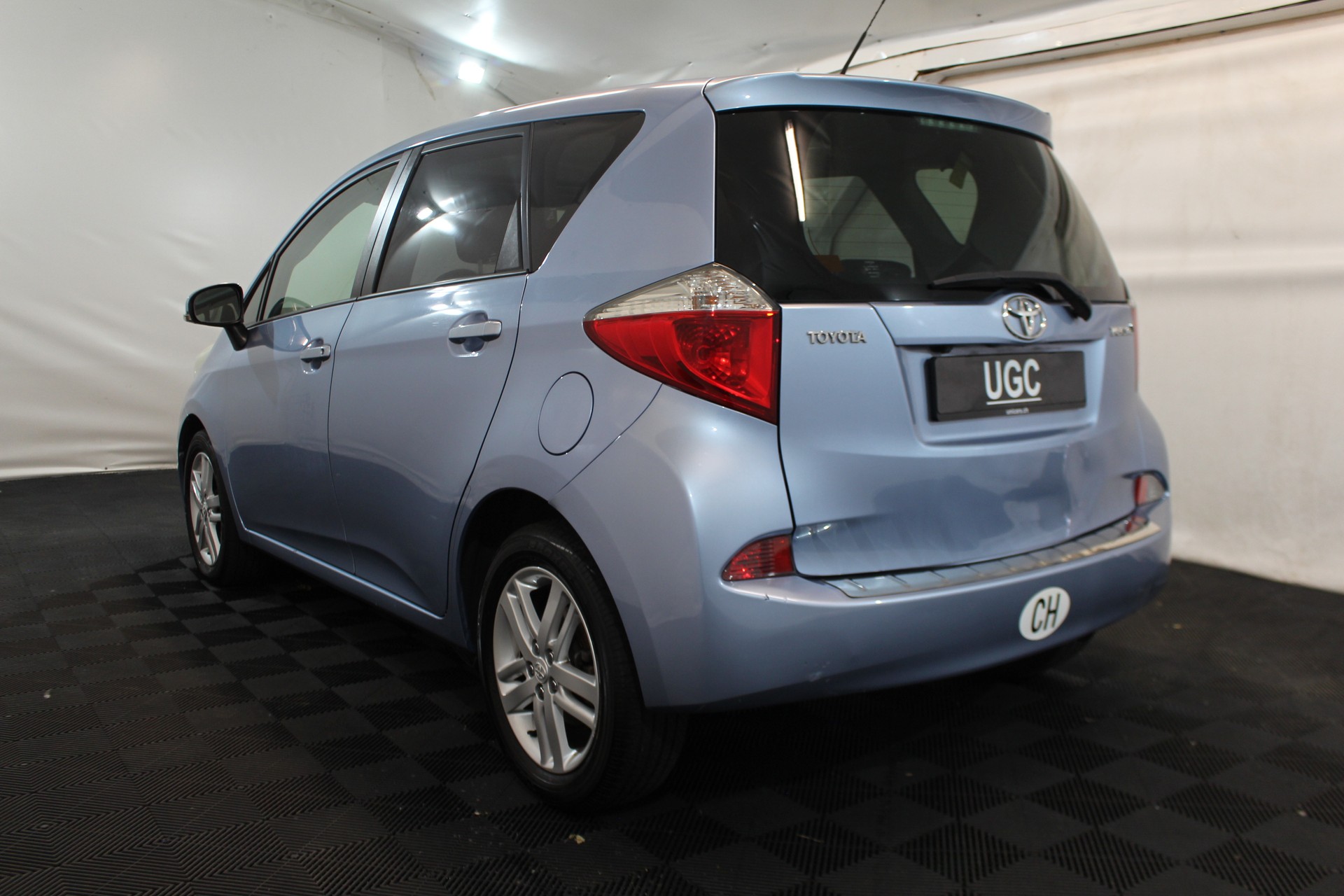 TOYOTA Verso-S 1.4 D-4D Linea Sol-showroom-element-3