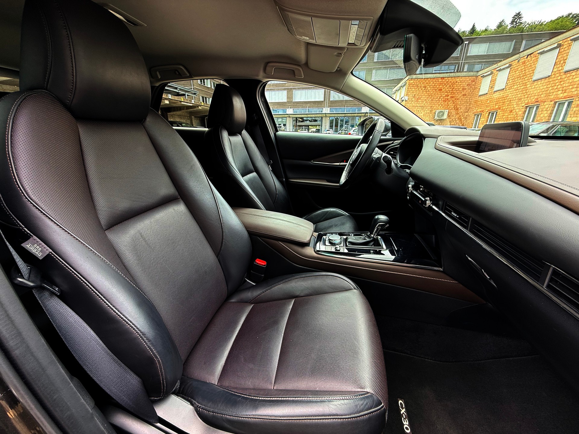 MAZDA CX-30 SKYACTIV-X M Hybrid 180 Revolution AWD Automat-image-17