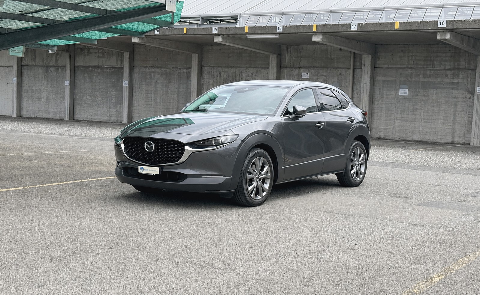 MAZDA CX-30 SKYACTIV-X M Hybrid 180 Revolution AWD Automat Leder-image-11