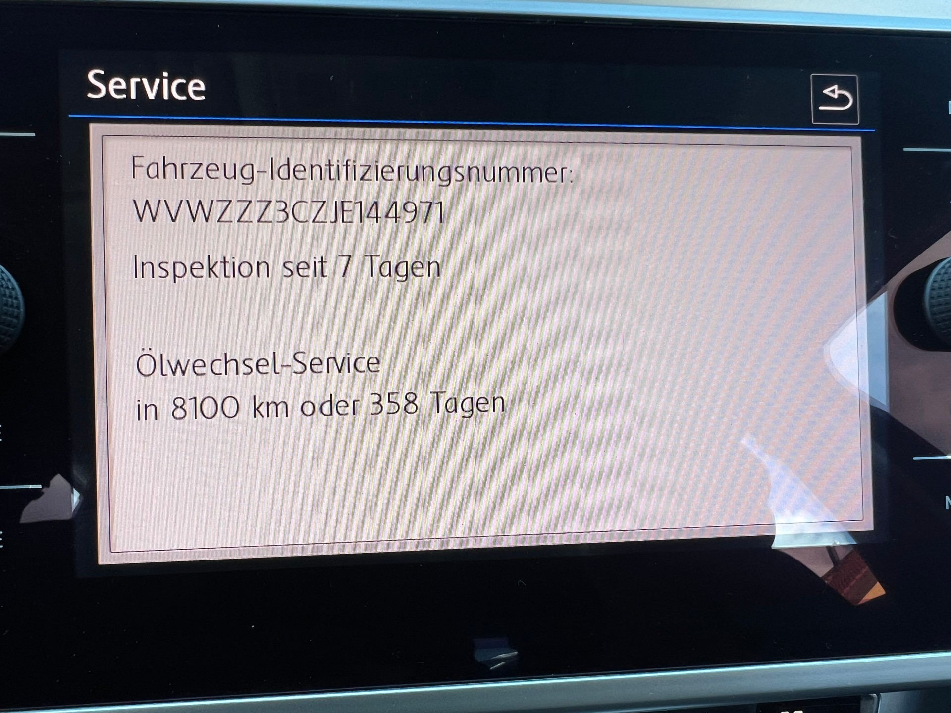 VW Passat Variant 2.0 TDI BMT Highline*Apple Carplay*-image-23