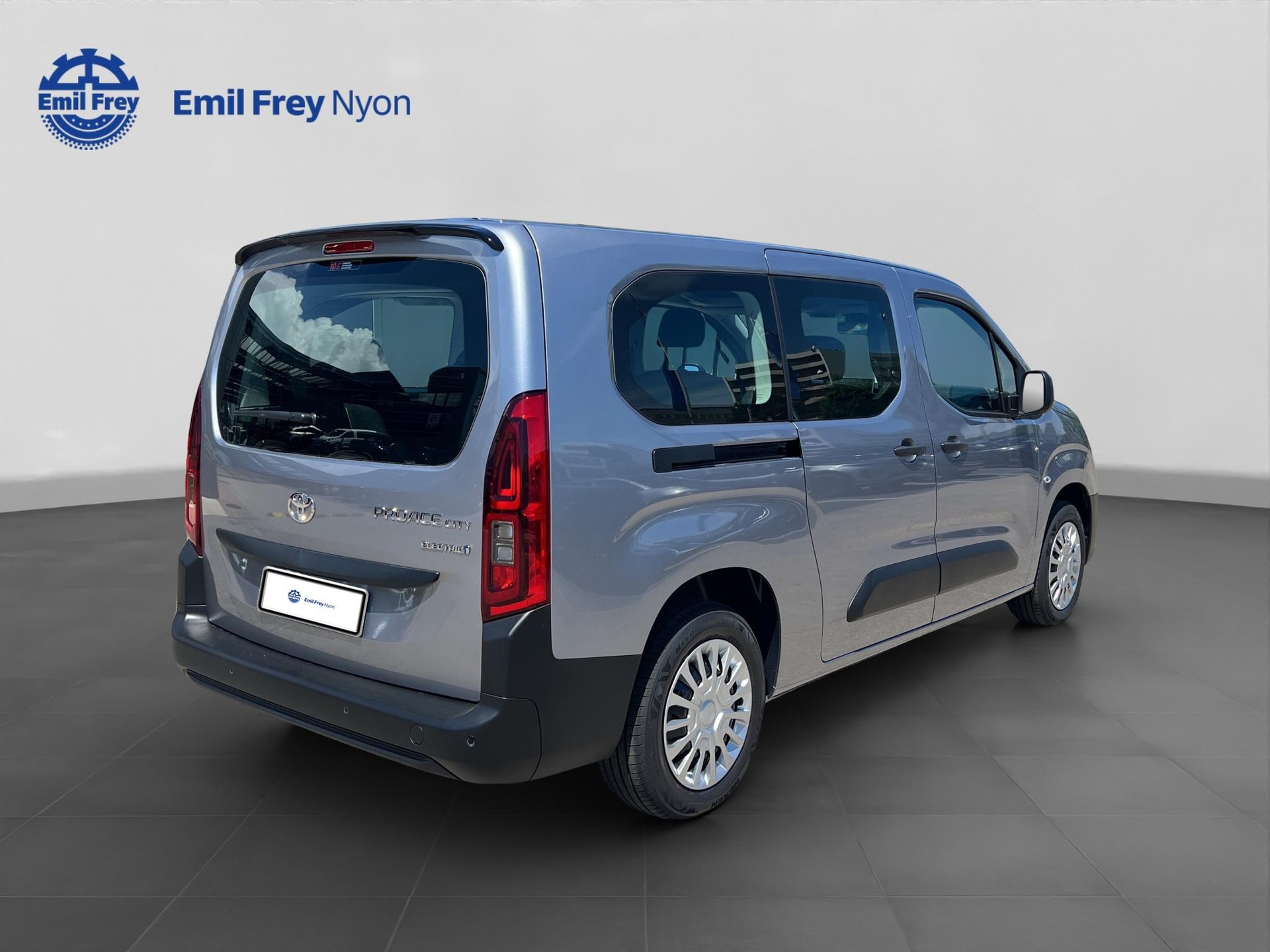 TOYOTA Proace City Verso L2 52KWh Comfort-image-3
