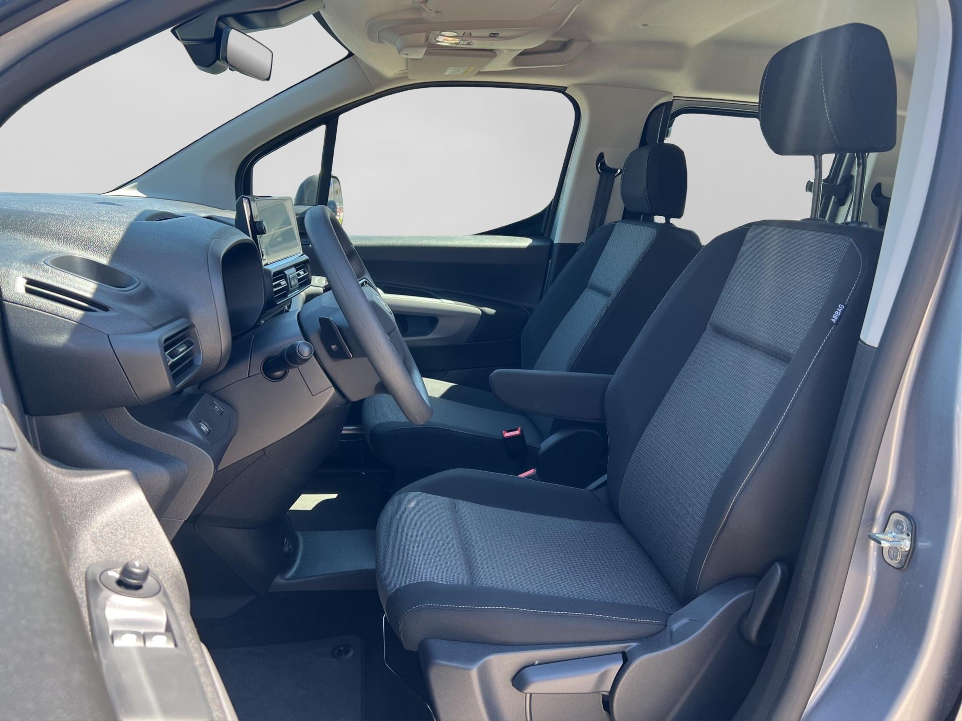 TOYOTA Proace City Verso L2 52KWh Comfort-image-1