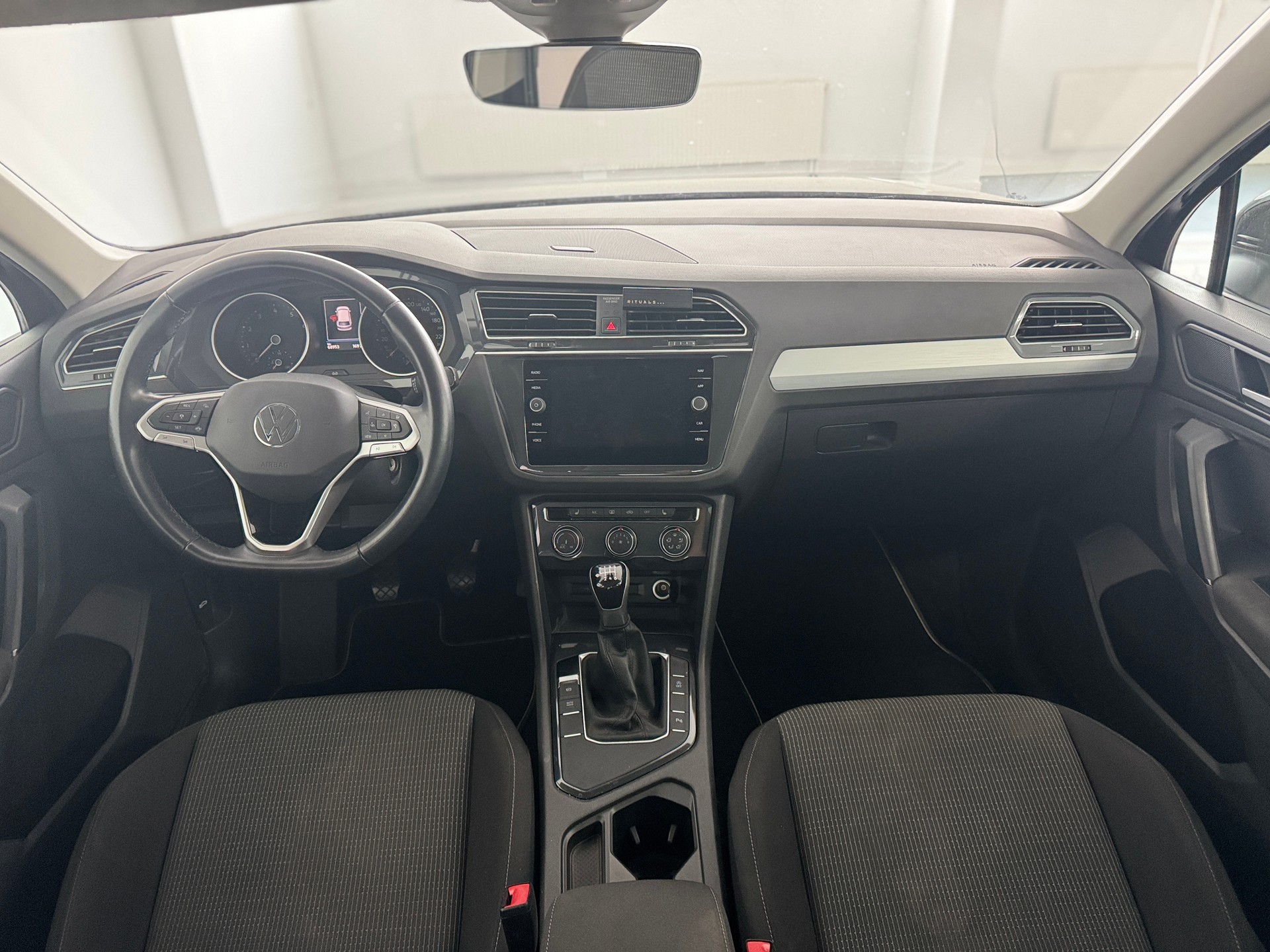 VW Tiguan 1.5TSI Evo Starter-image-4