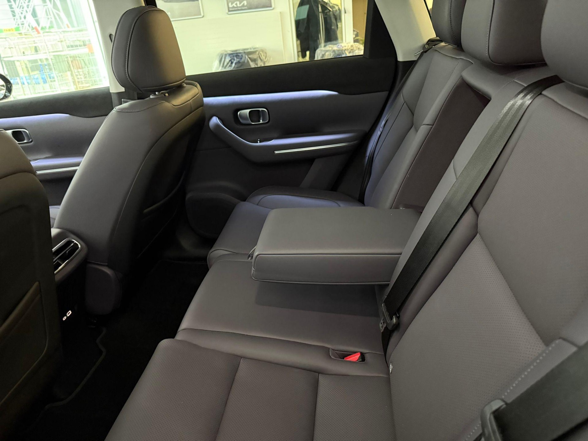 LEAPMOTOR C10 1.5 Hybrid EV-image-12