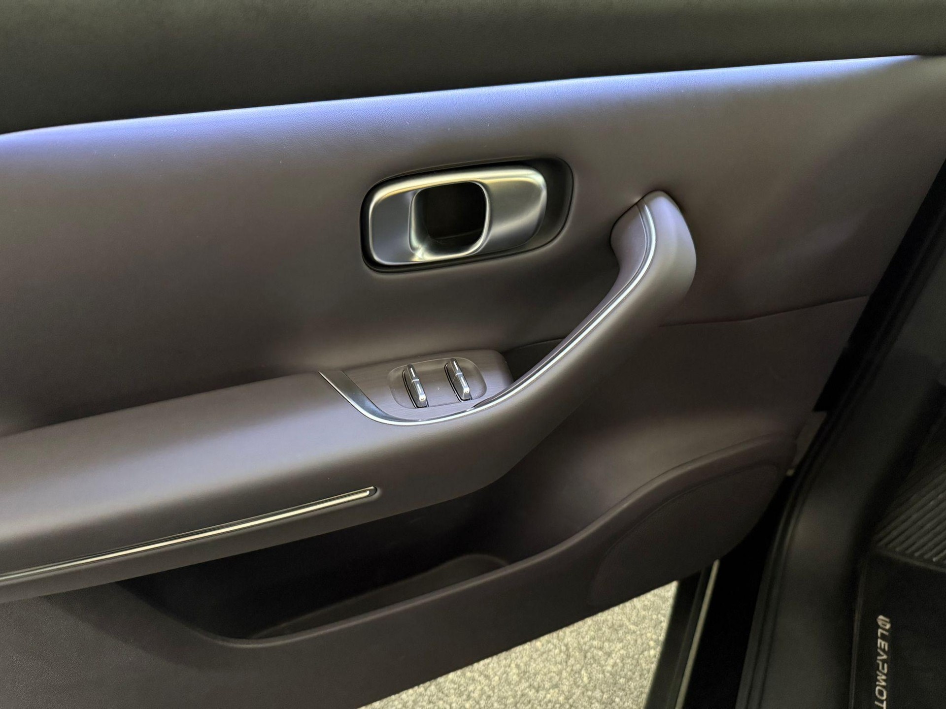 LEAPMOTOR C10 1.5 Hybrid EV-image-10