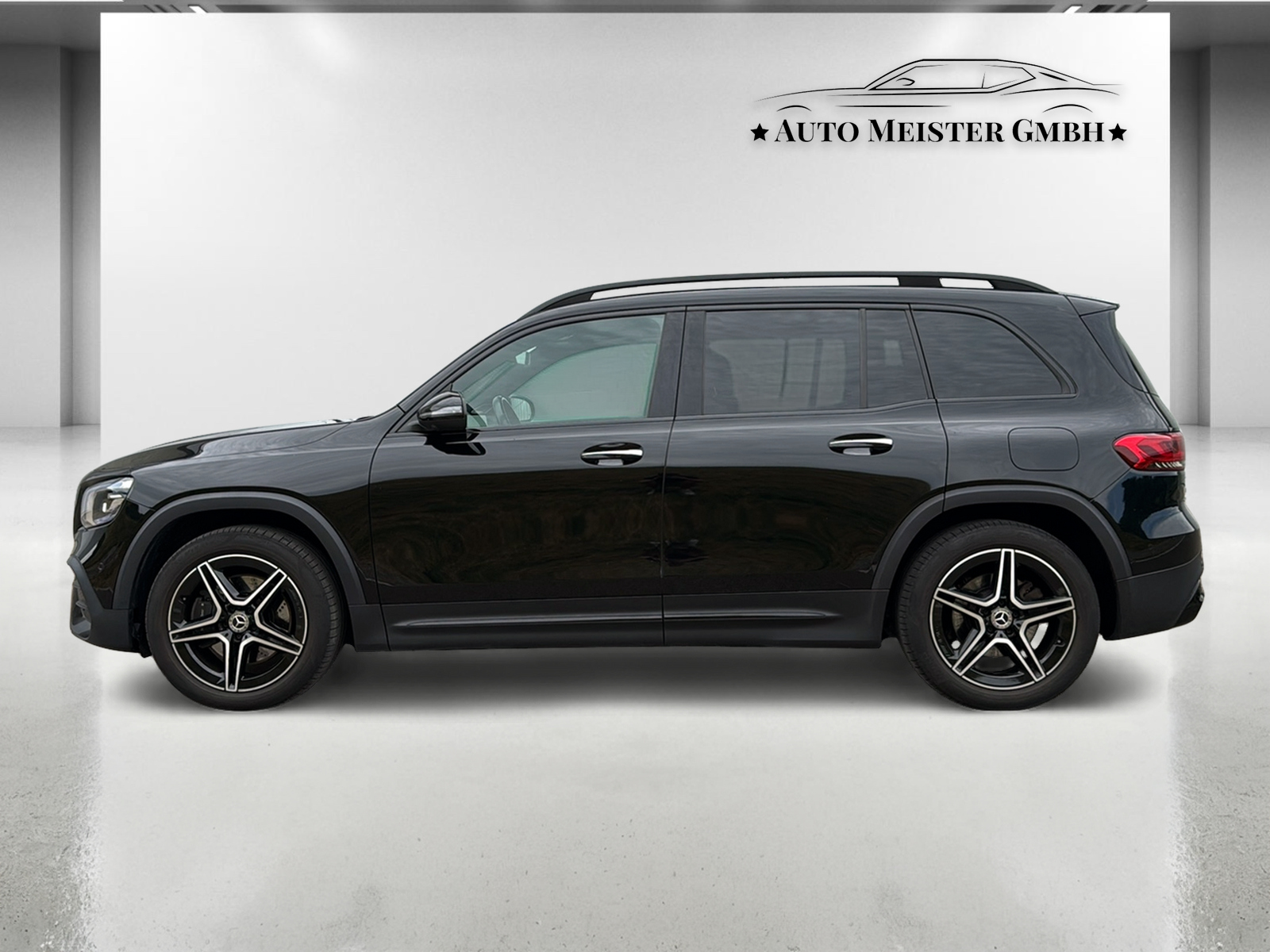 MERCEDES-BENZ GLB 220 d 4Matic AMG Line 8G-Tronic-image-1