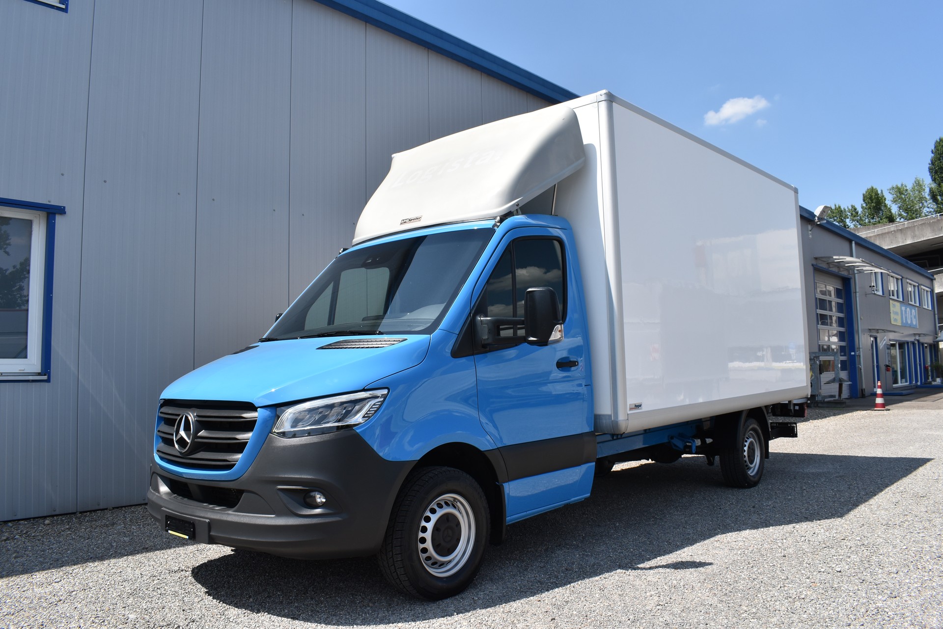 MERCEDES-BENZ Sprinter 319 CDI Lang 3.0L V6 AHK-image-0