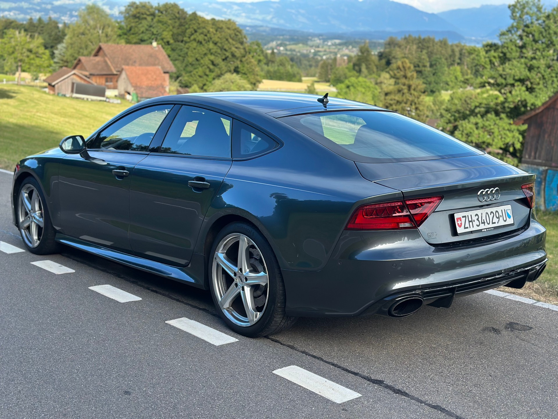 AUDI RS7 Sportback 4.0 TFSI V8 quattro S-tronic-image-1
