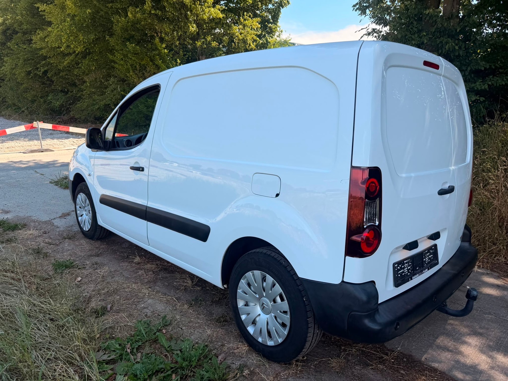 CITROEN Berlingo 1.6 BlueHDi-image-2