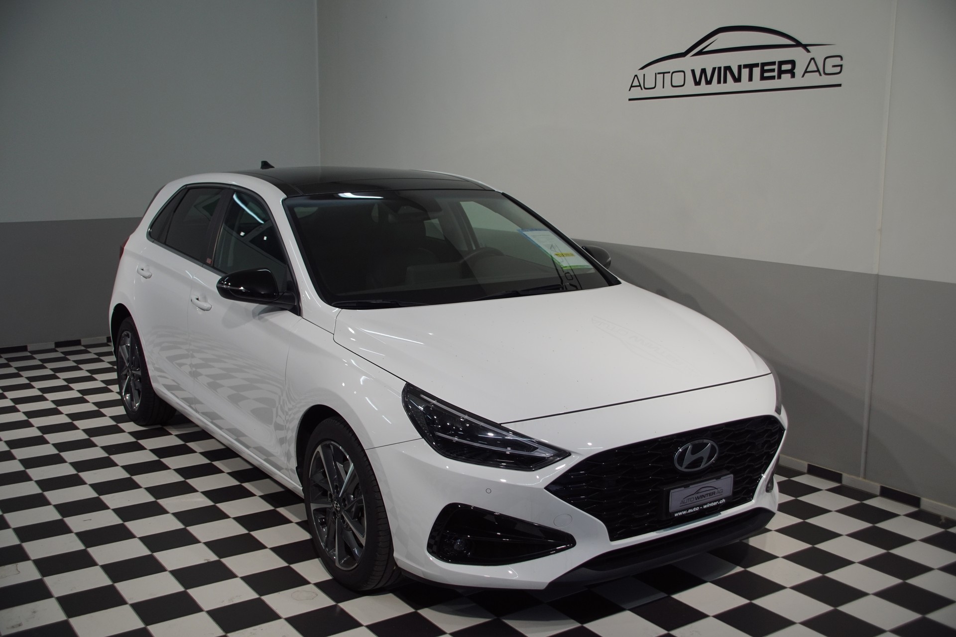 HYUNDAI i30 1.5 T-GDi Vertex 48V MH DCT *swiss*-image-0