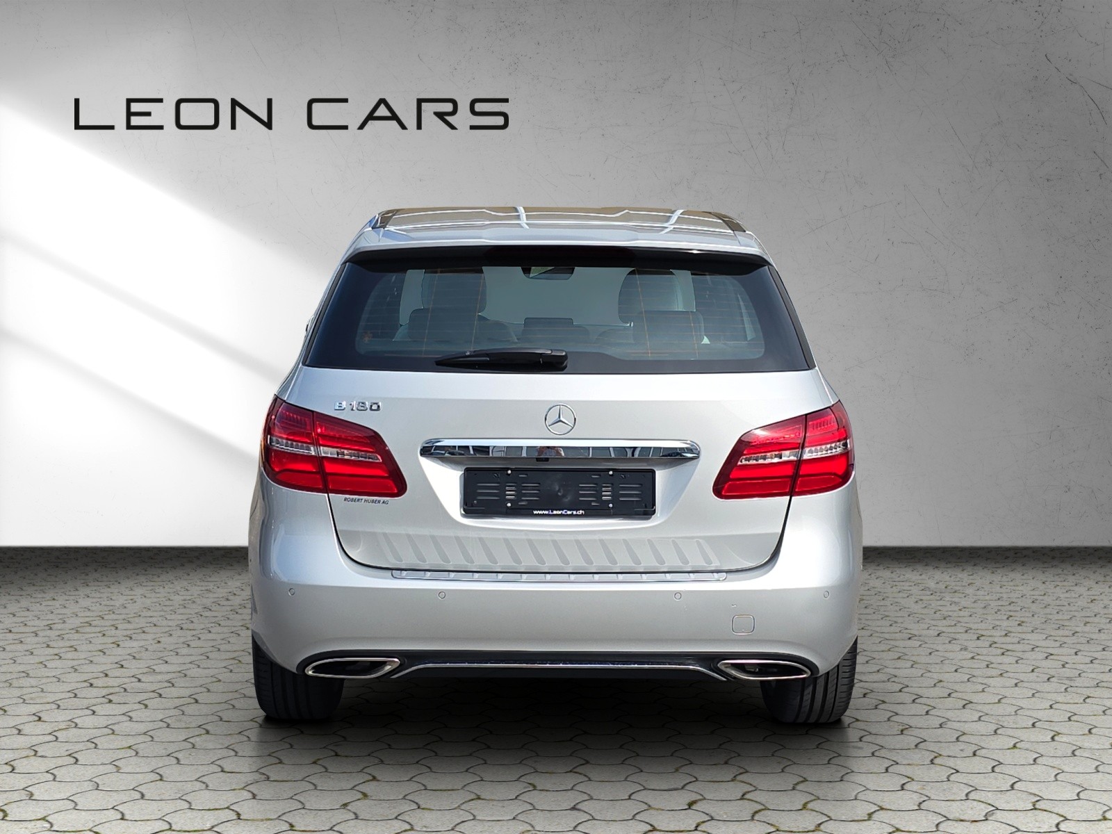 MERCEDES-BENZ B 180 Urban 7G-DCT-image-4
