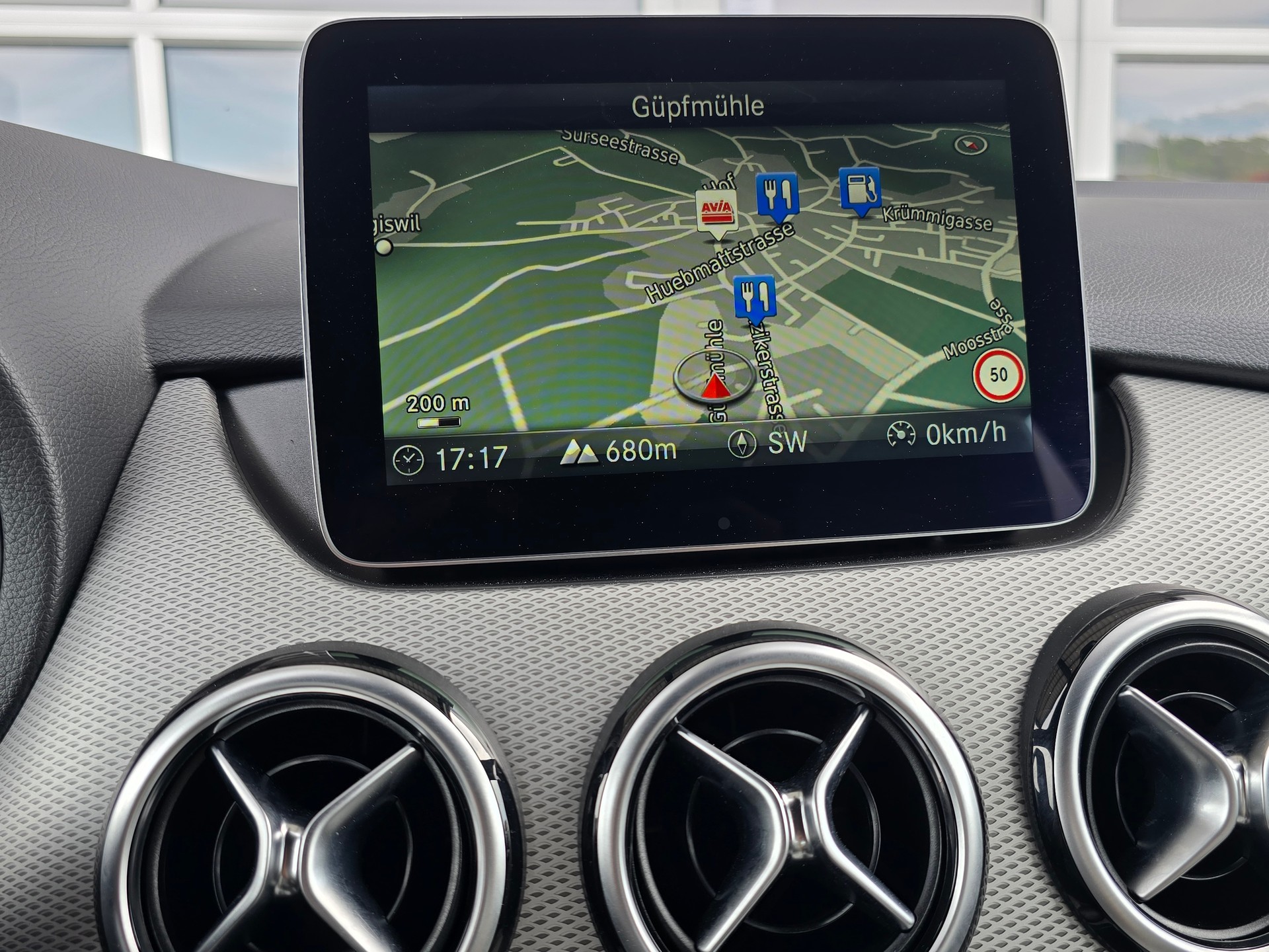 MERCEDES-BENZ B 180 Urban 7G-DCT-image-18