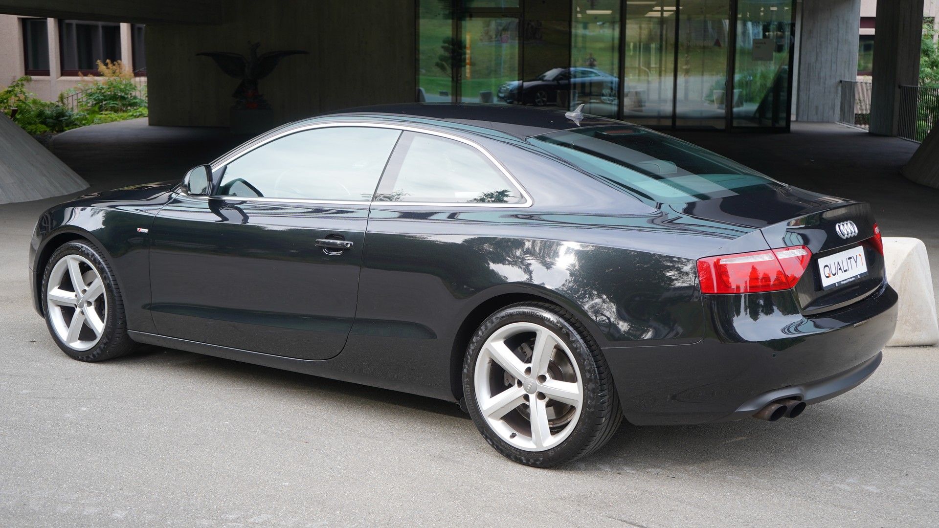 AUDI A5 Coupé 2.0 TFSI quattro S-tronic-image-2