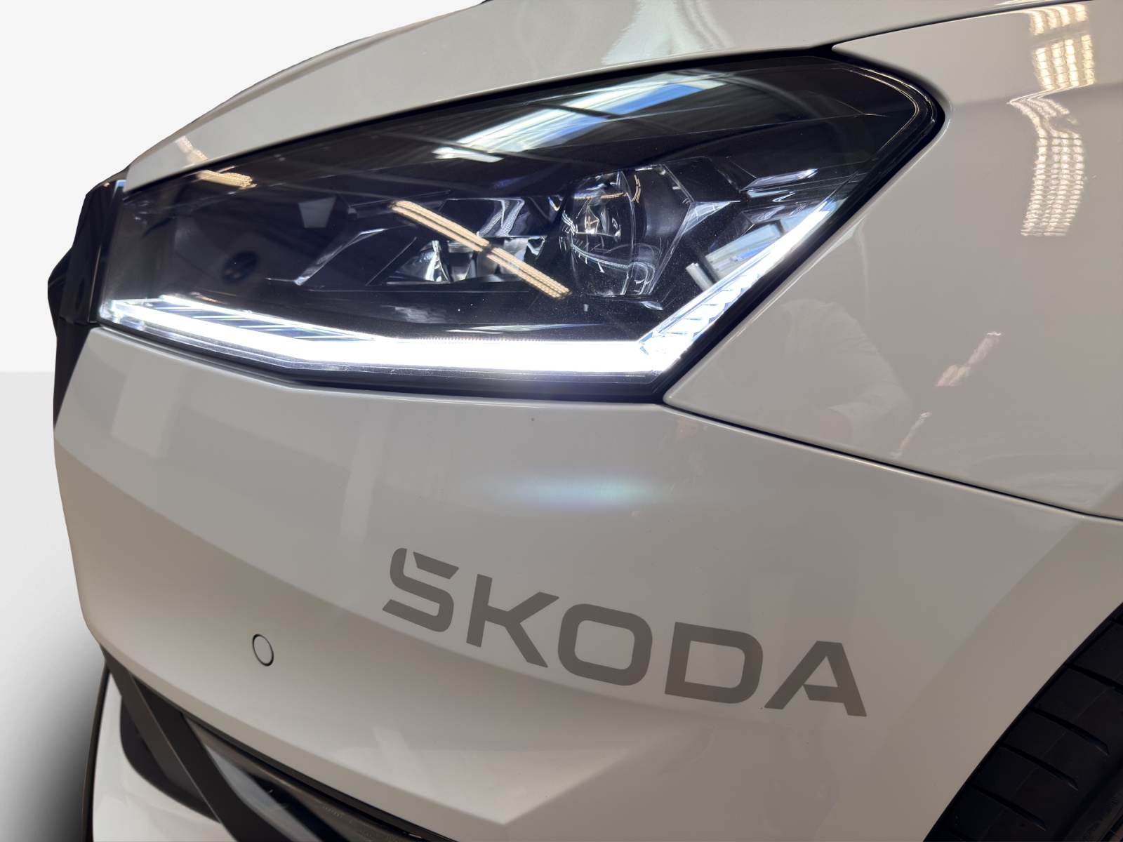 SKODA Fabia 1.5 TSI Motorsport DSG-image-12