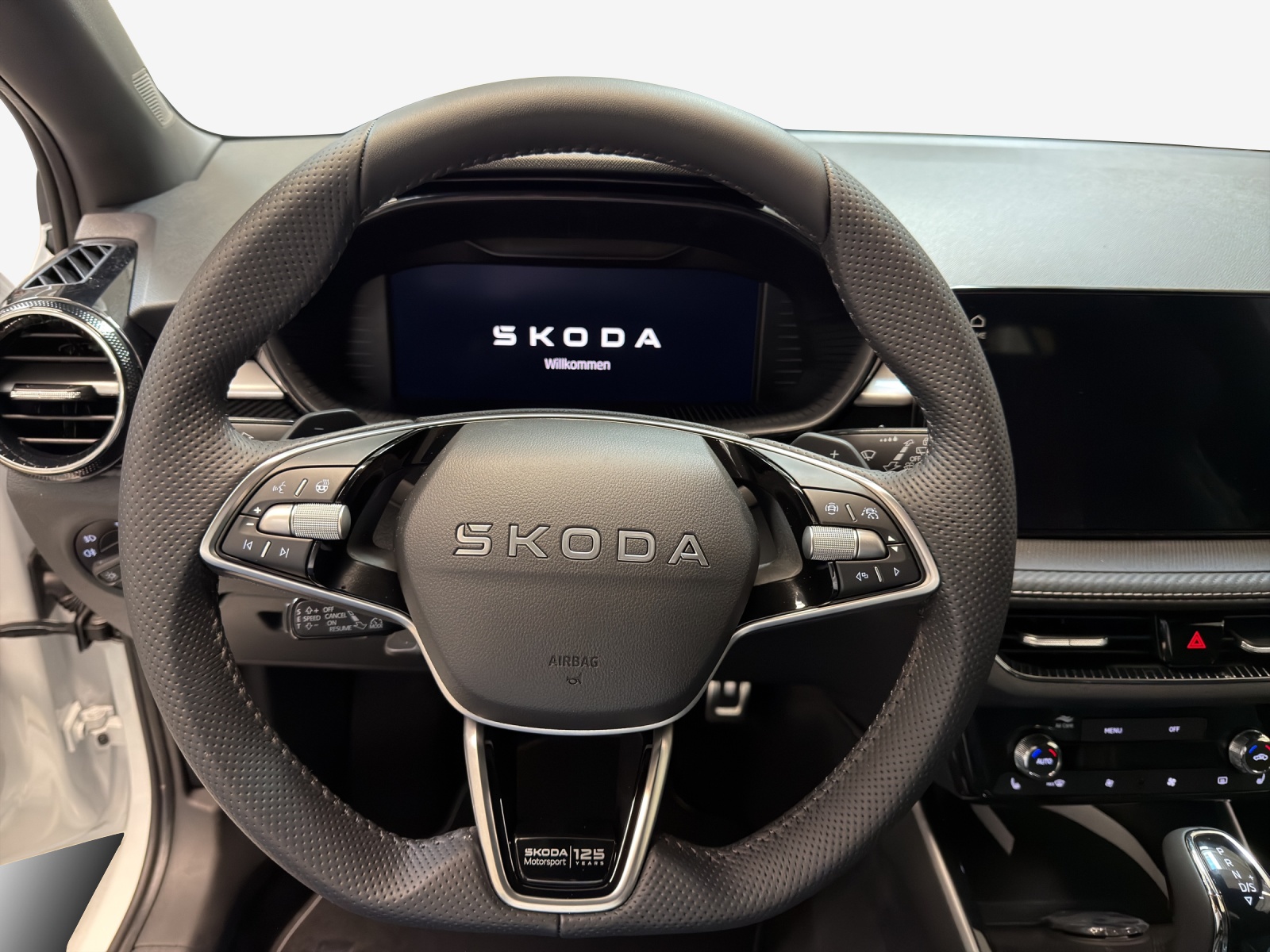 SKODA Fabia 1.5 TSI Motorsport DSG-image-7