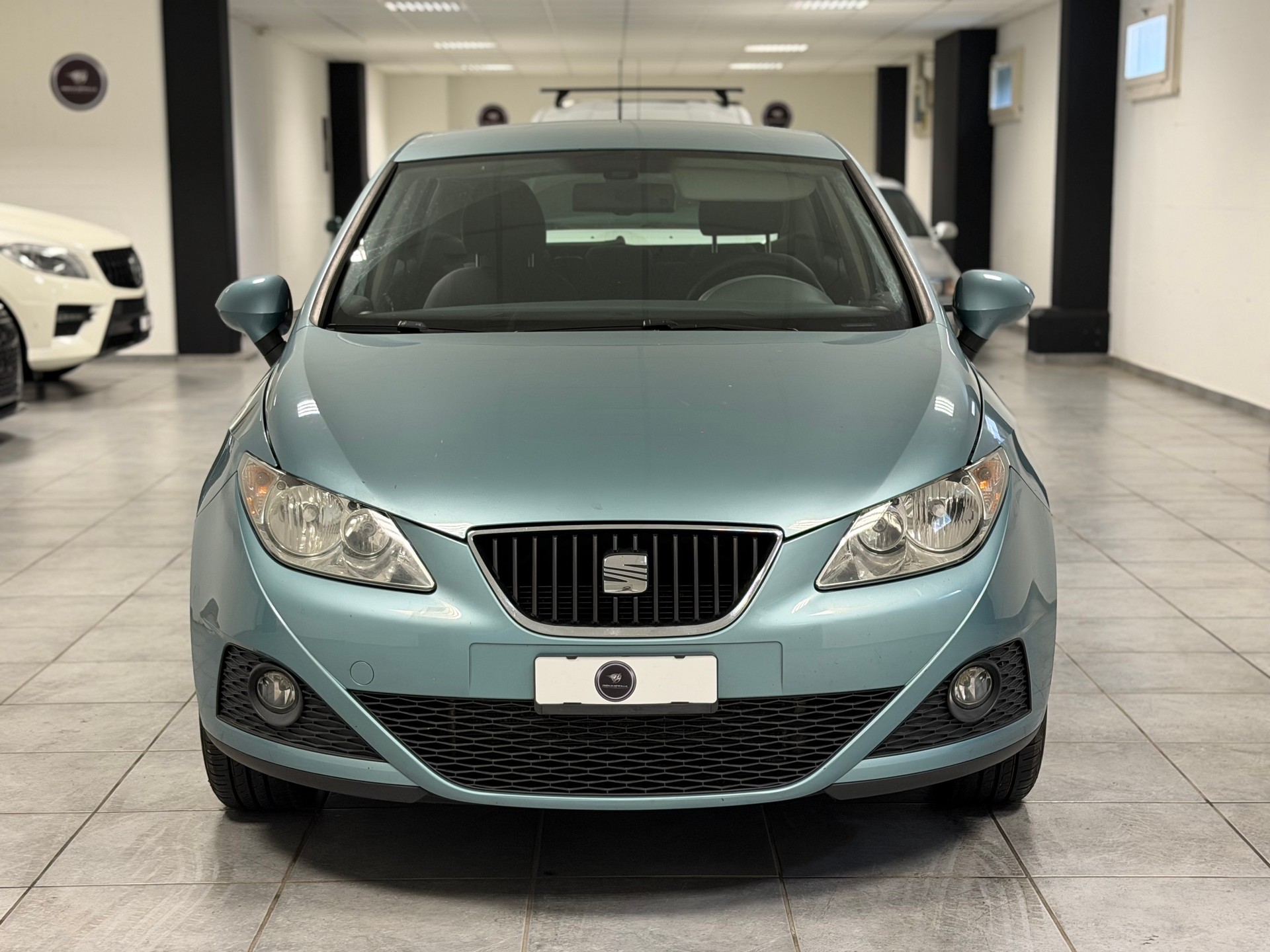 SEAT Ibiza 1.4 Sport-image-2