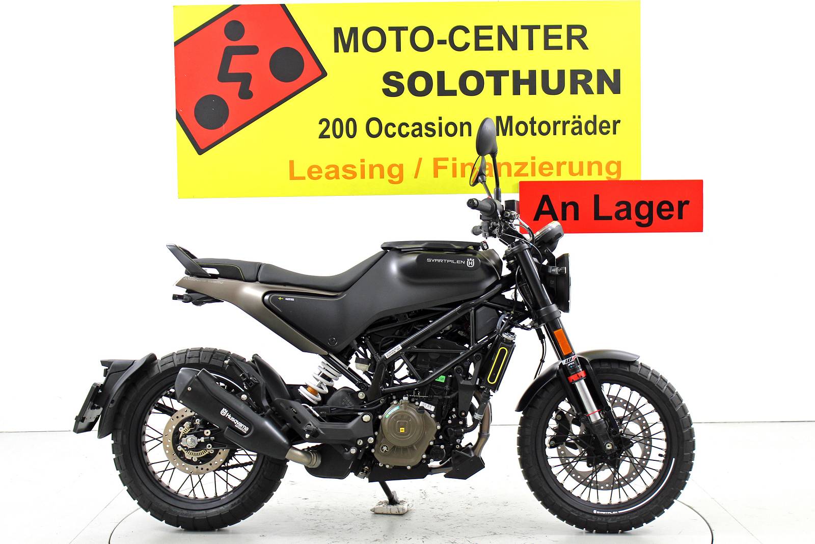 HUSQVARNA Svartpilen 125