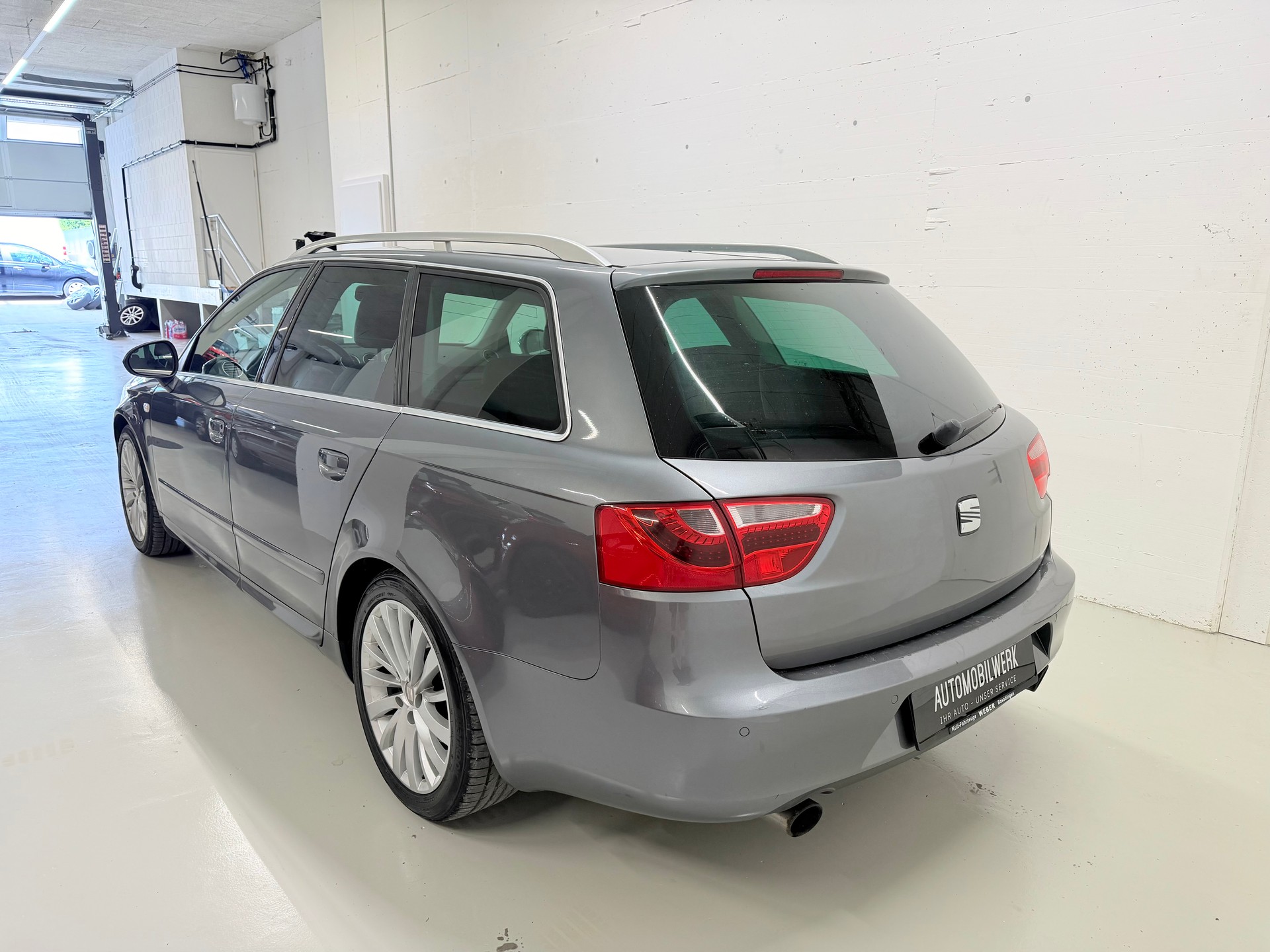 SEAT Exeo ST 2.0 TSI Advantage multitronic-image-6