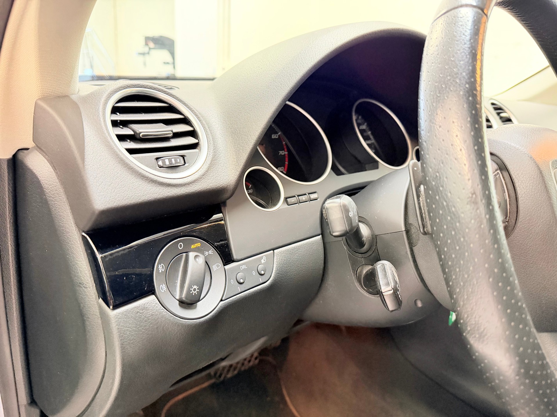 SEAT Exeo ST 2.0 TSI Advantage multitronic-image-12