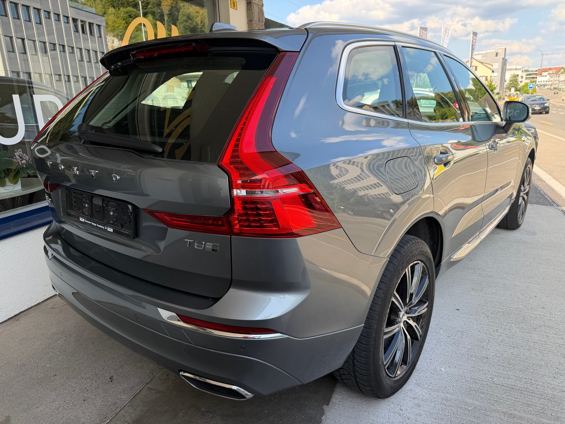 VOLVO XC60 T8 eAWD Inscription Geartronic-image-4