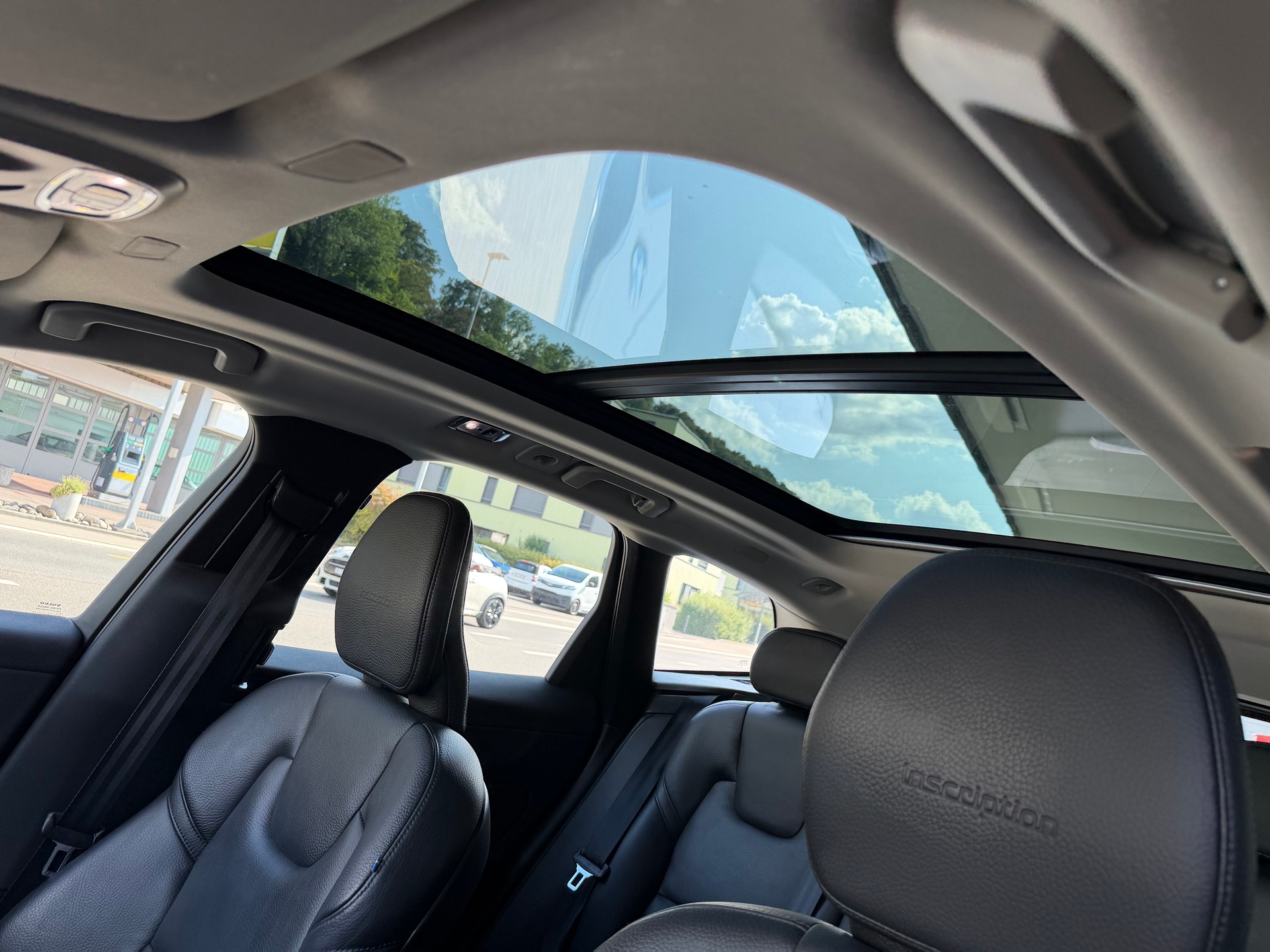 VOLVO XC60 T8 eAWD Inscription Geartronic-image-9