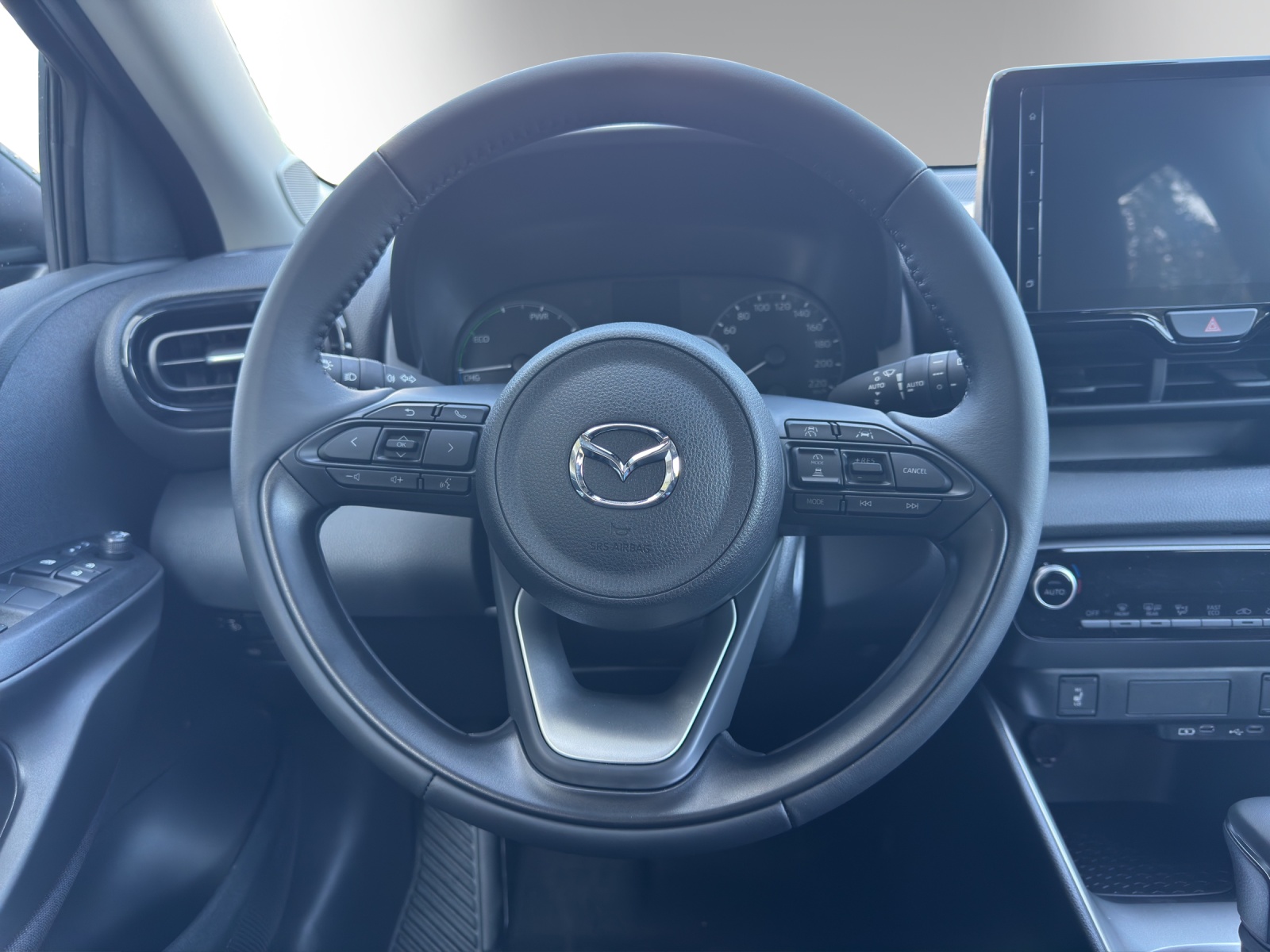 MAZDA 2 Hybrid Centre-Line-image-11
