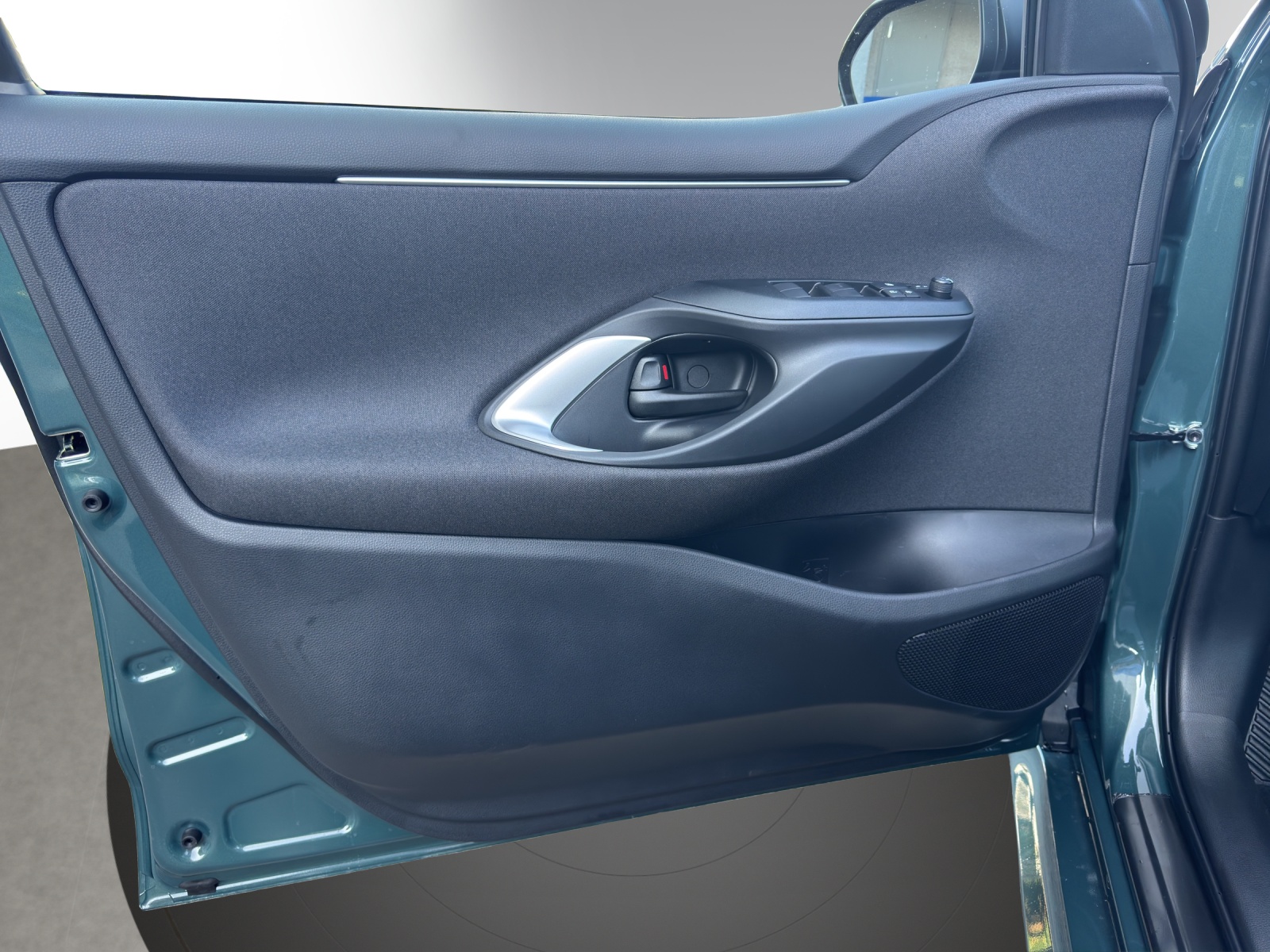 MAZDA 2 Hybrid Centre-Line-image-7