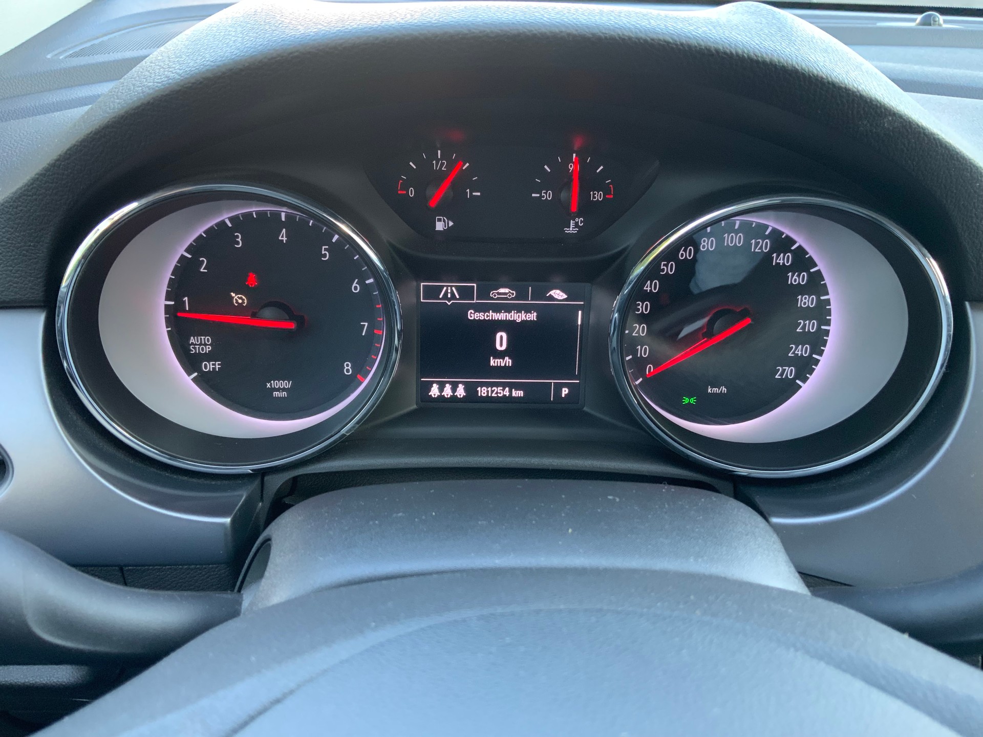 OPEL Astra Sports Tourer 1.4i Turbo Dynamic Automatic-image-7