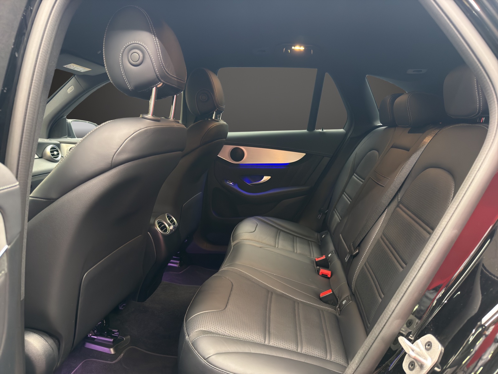 MERCEDES-BENZ GLC 63 S AMG 4Matic-image-10