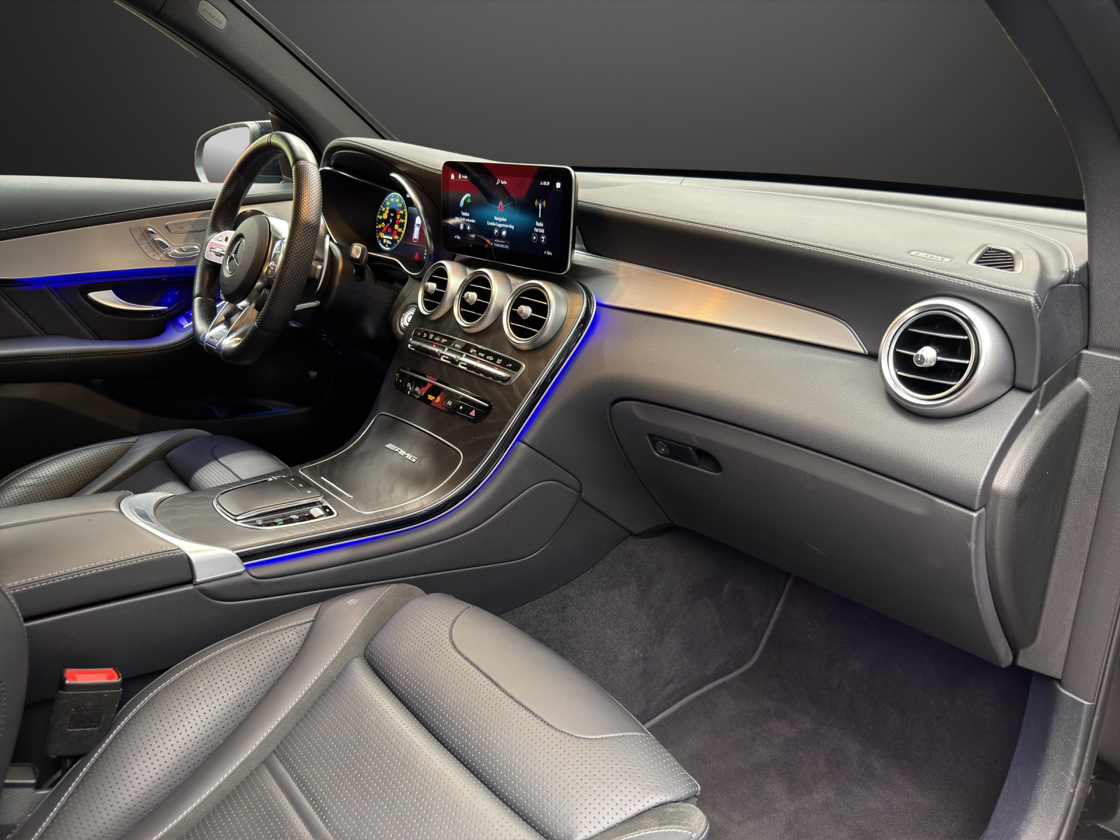 MERCEDES-BENZ GLC 63 S AMG 4Matic-image-8