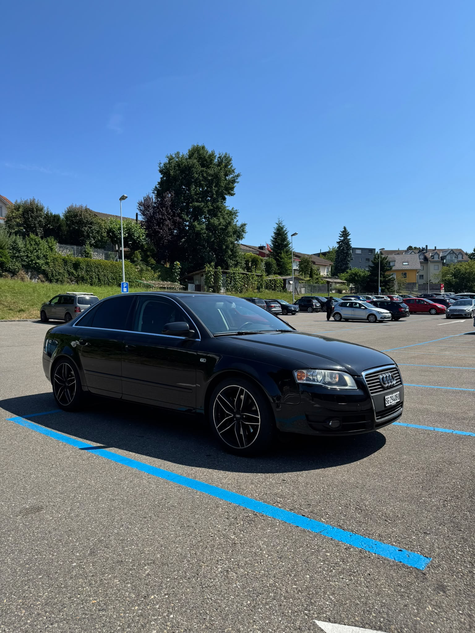 AUDI A4 Limousine 2.0 Turbo FSI-image-3