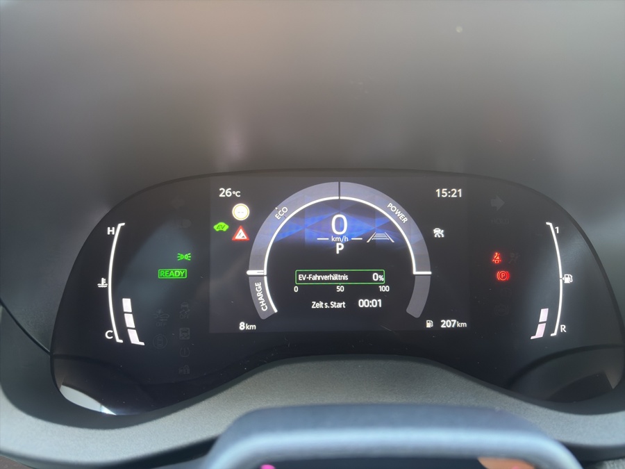 TOYOTA Yaris 1.5 Trend e-CVT-image-11