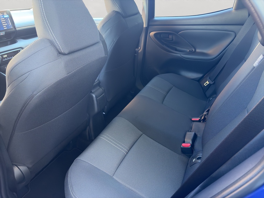 TOYOTA Yaris 1.5 Trend e-CVT-image-8