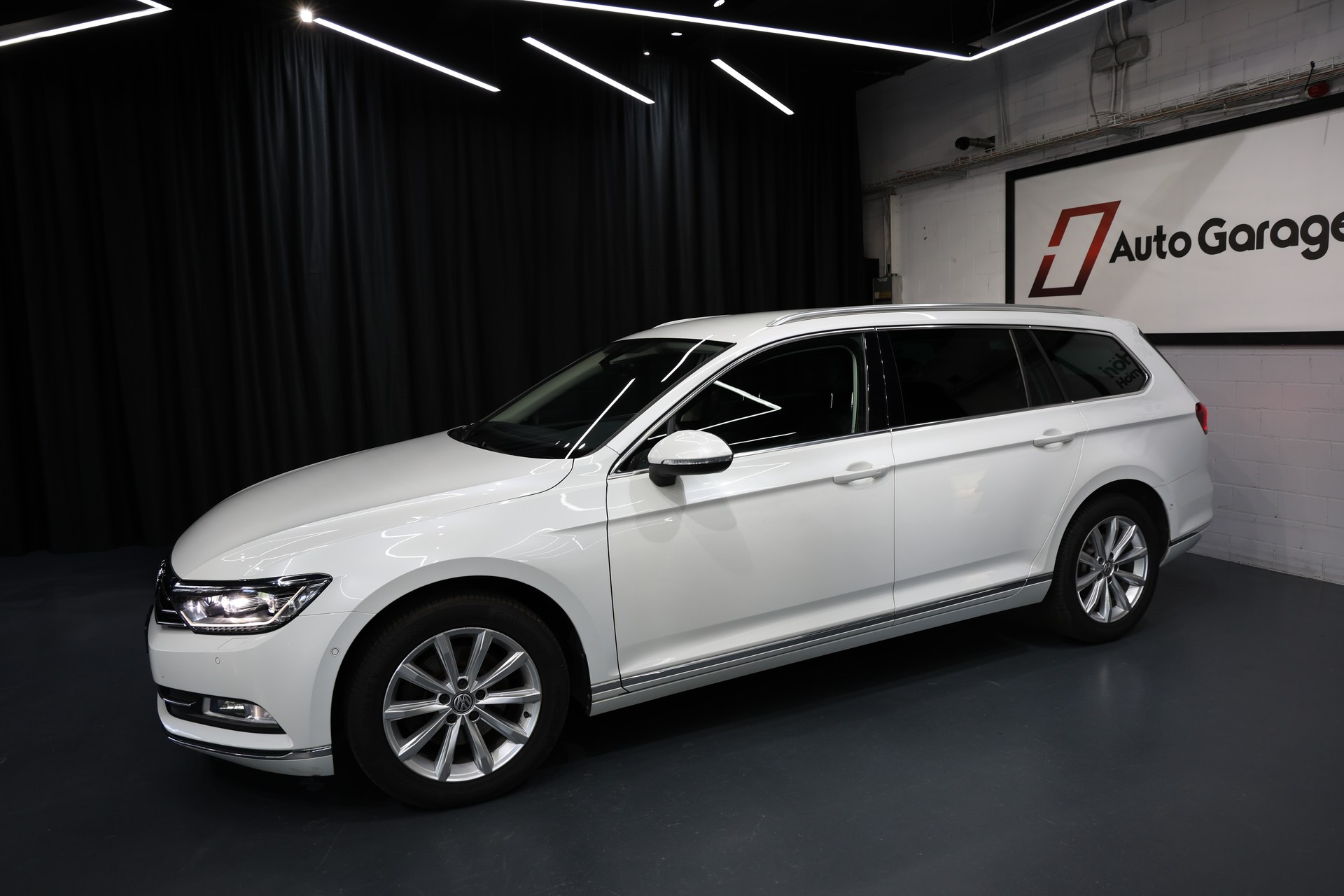 VW Passat Variant 2.0 TDI BMT Highline DSG-image-4