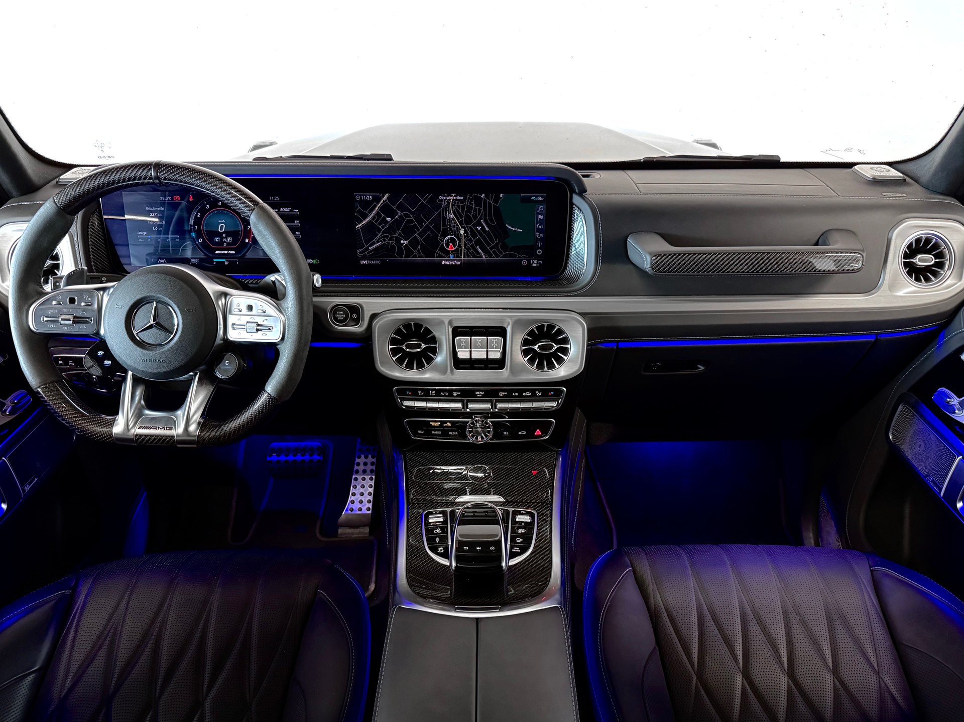 MERCEDES-BENZ G 63 AMG | SONDERLACKIERUNG AMG | CARBON PAKET-image-10