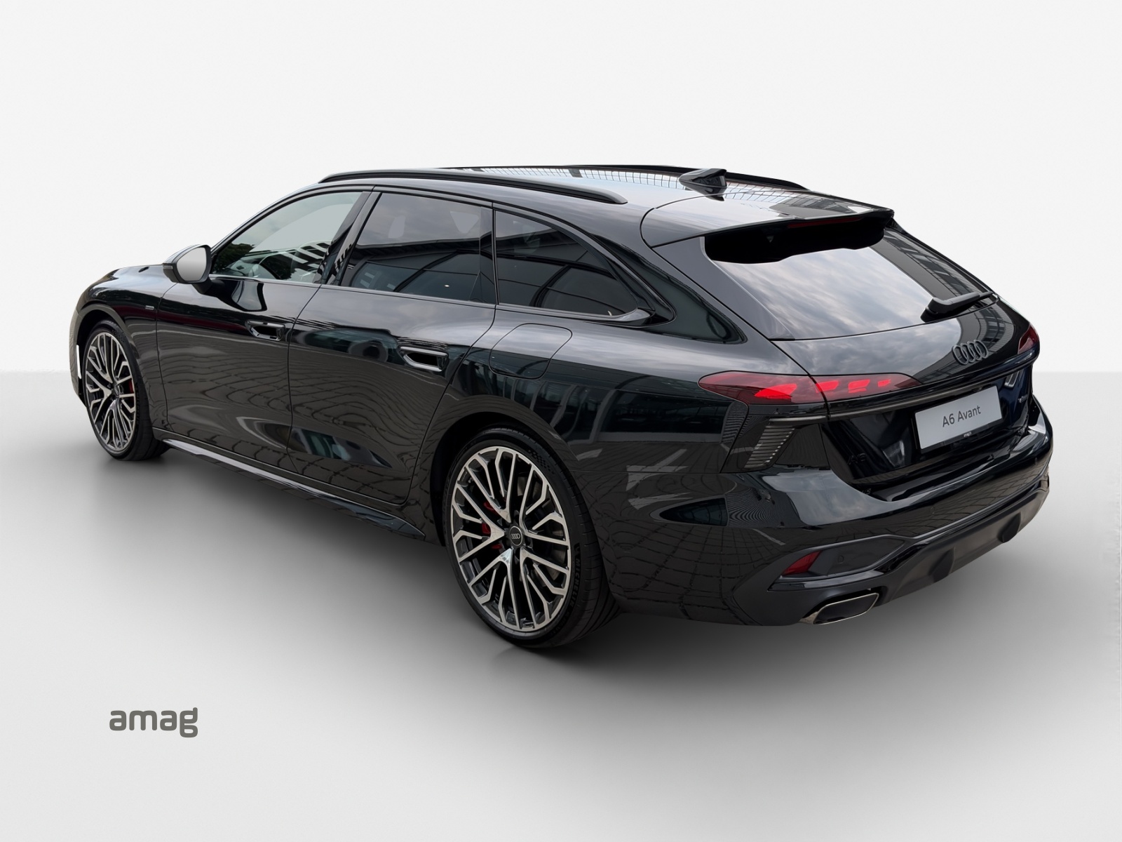 AUDI A6 Avant e-hybrid quattro 270 kW S tronic-image-2