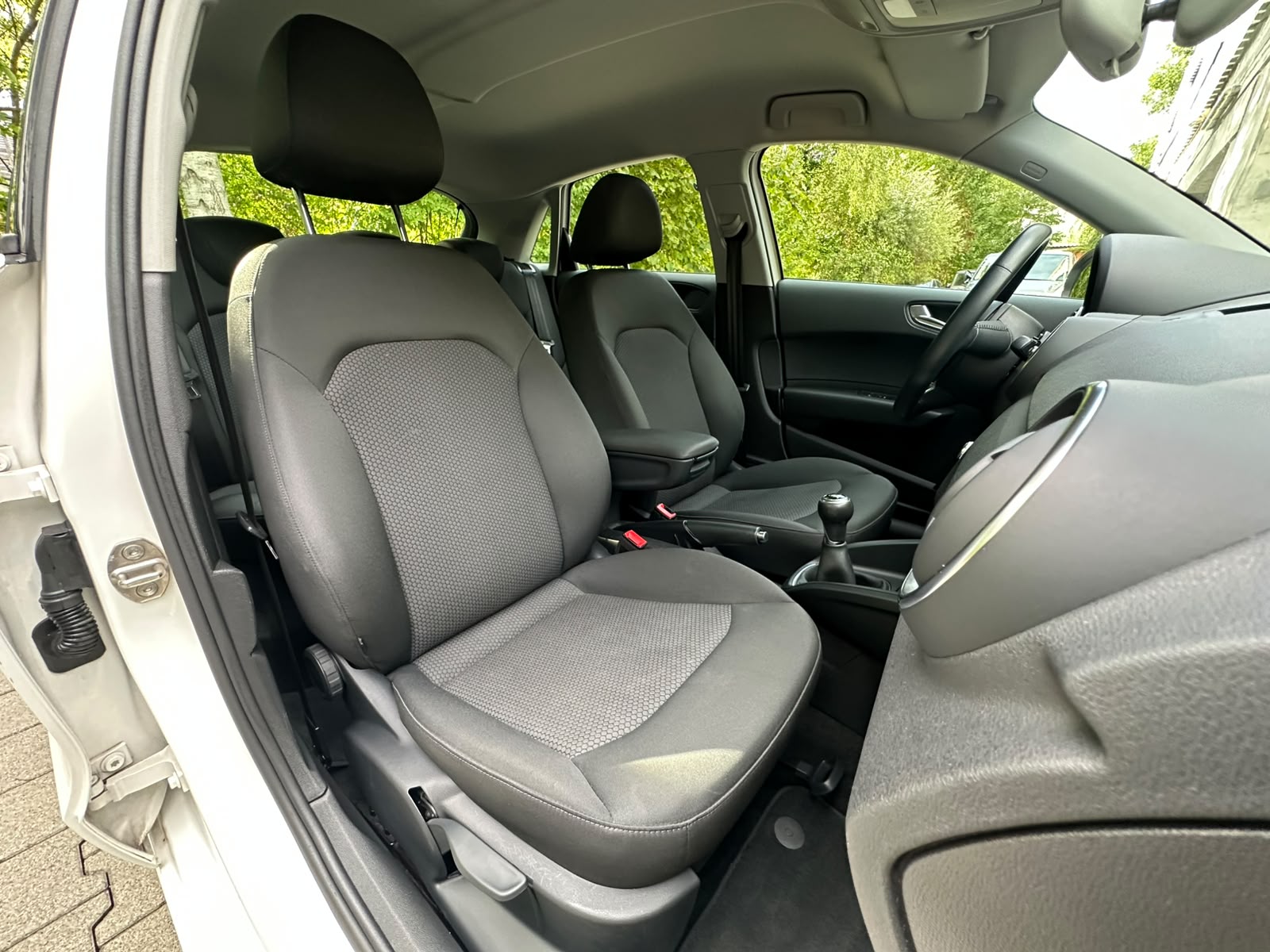 AUDI A1 Sportback 1.0 TFSI-image-16