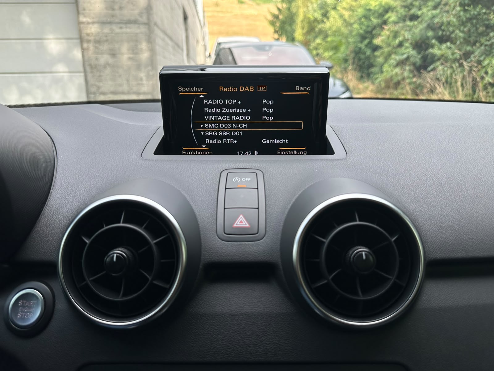 AUDI A1 Sportback 1.0 TFSI-image-19