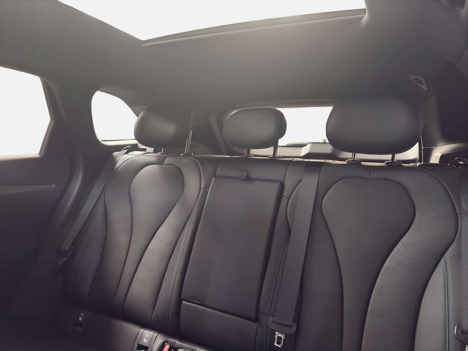 BYD Seal 6 DM-i Touring Comfort-image-10