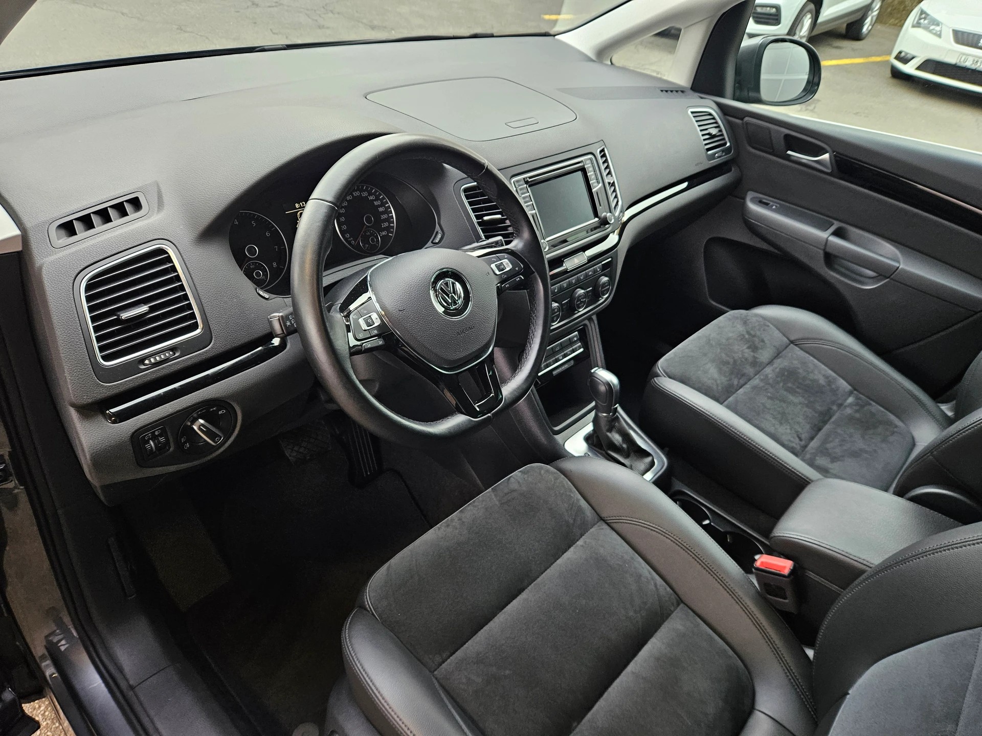 VW Sharan 1.4 TSI BlMT Highline DSG-image-4